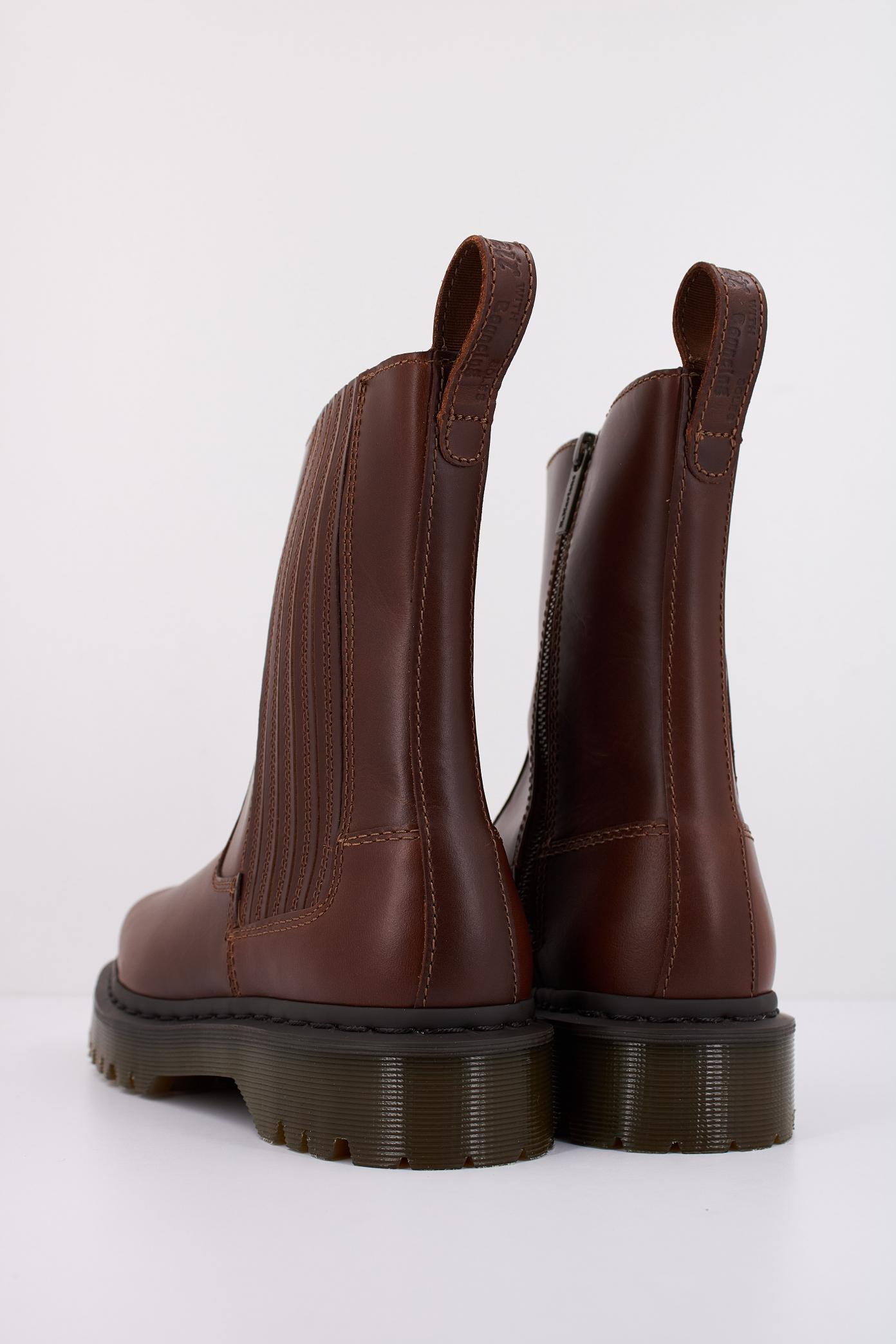 DR. MARTENS AMAAYAH LO en color MARRON  (4)