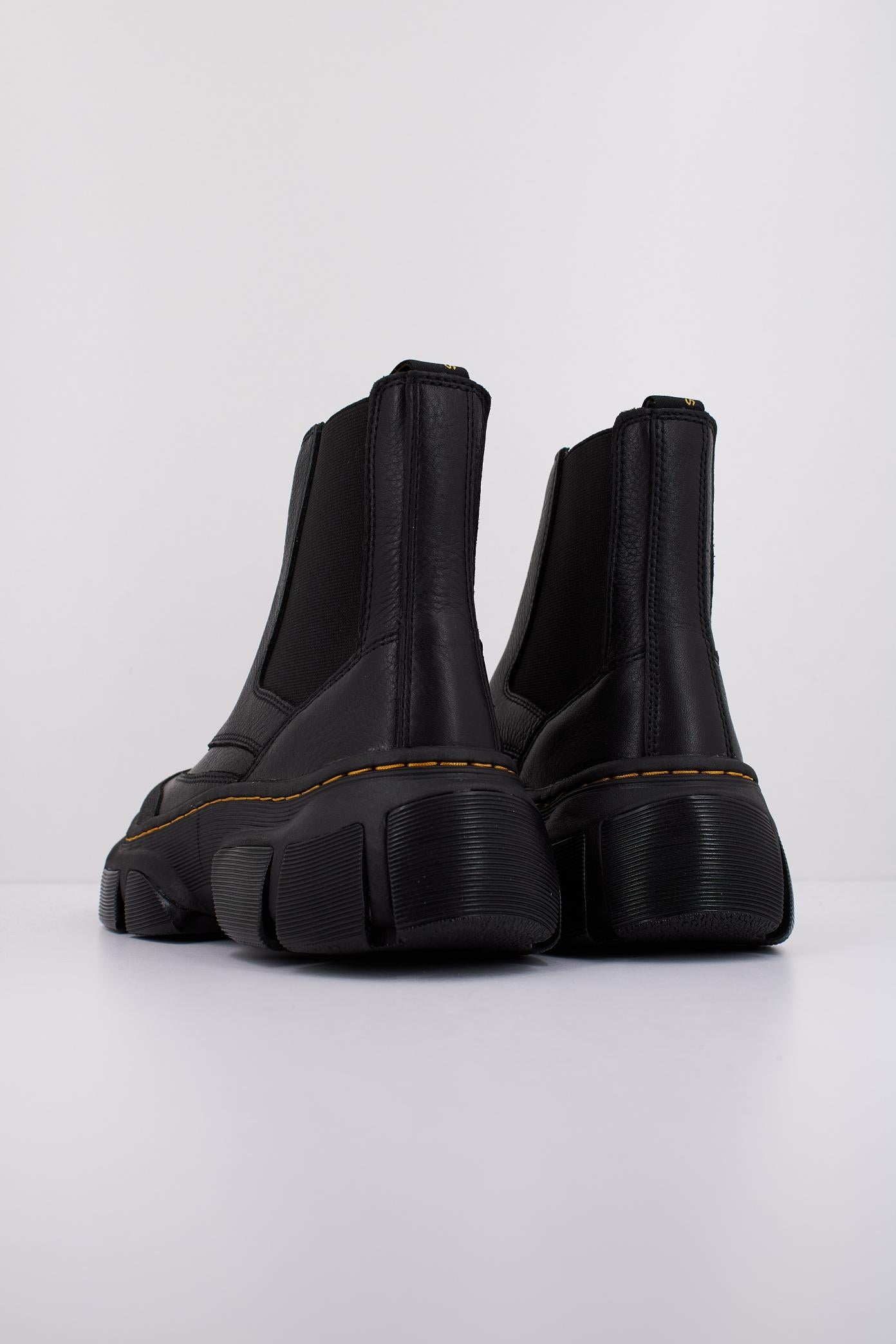 DR. MARTENS DMXL ZIP en color NEGRO  (4)