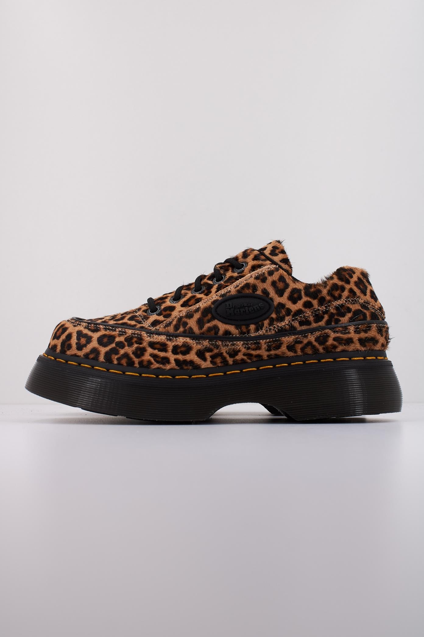 DR. MARTENS BUZZ en color ANIMAL PRINT  (1)