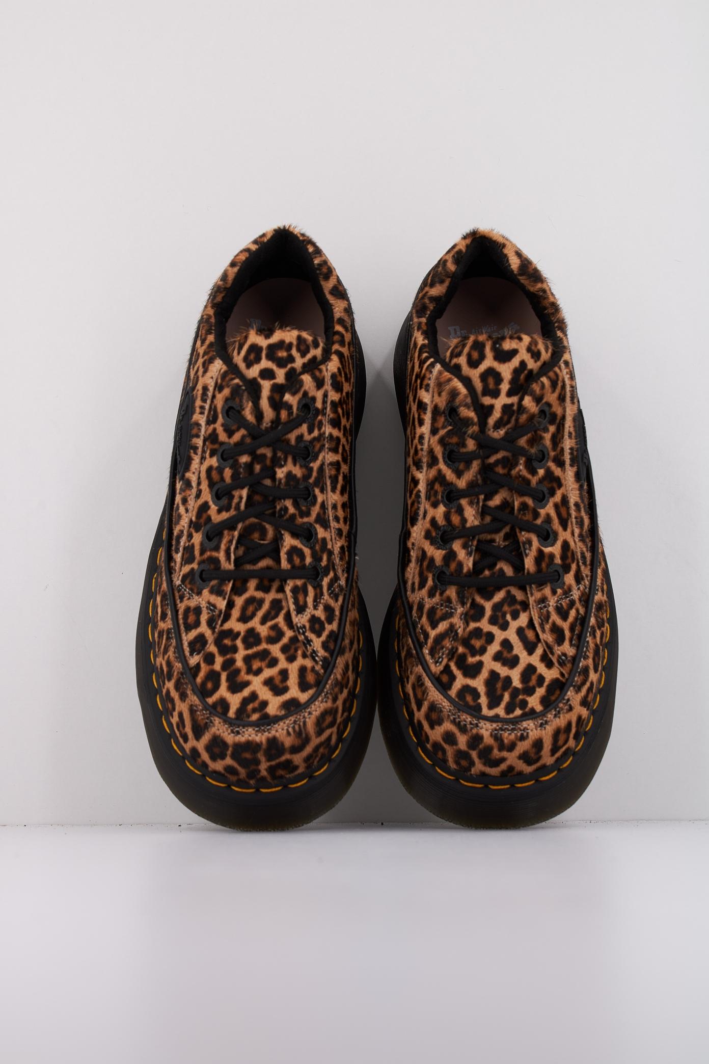 DR. MARTENS BUZZ en color ANIMAL PRINT  (3)