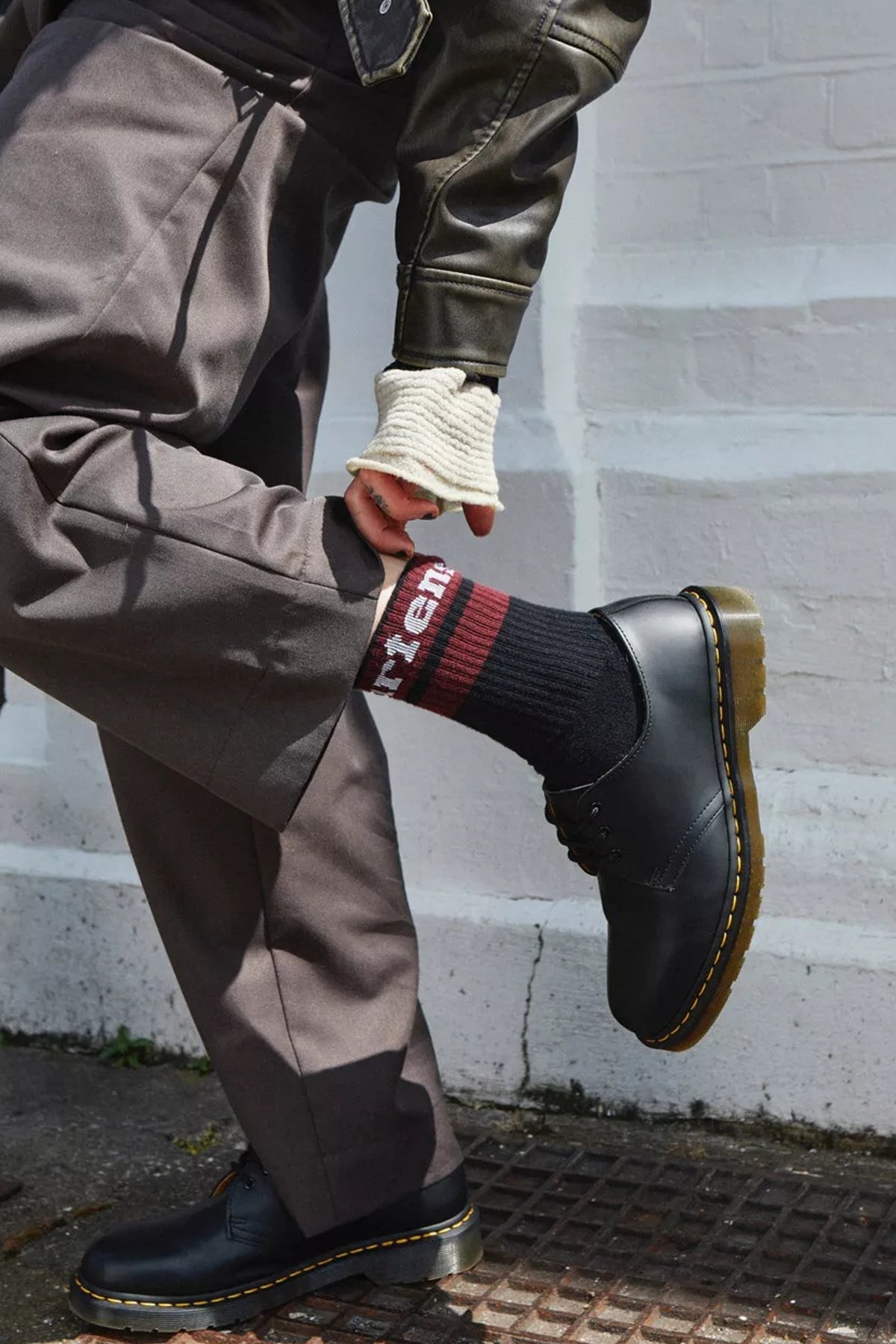 DR. MARTENS ATHLETIC LOGO SOCK en color NEGRO  (4)