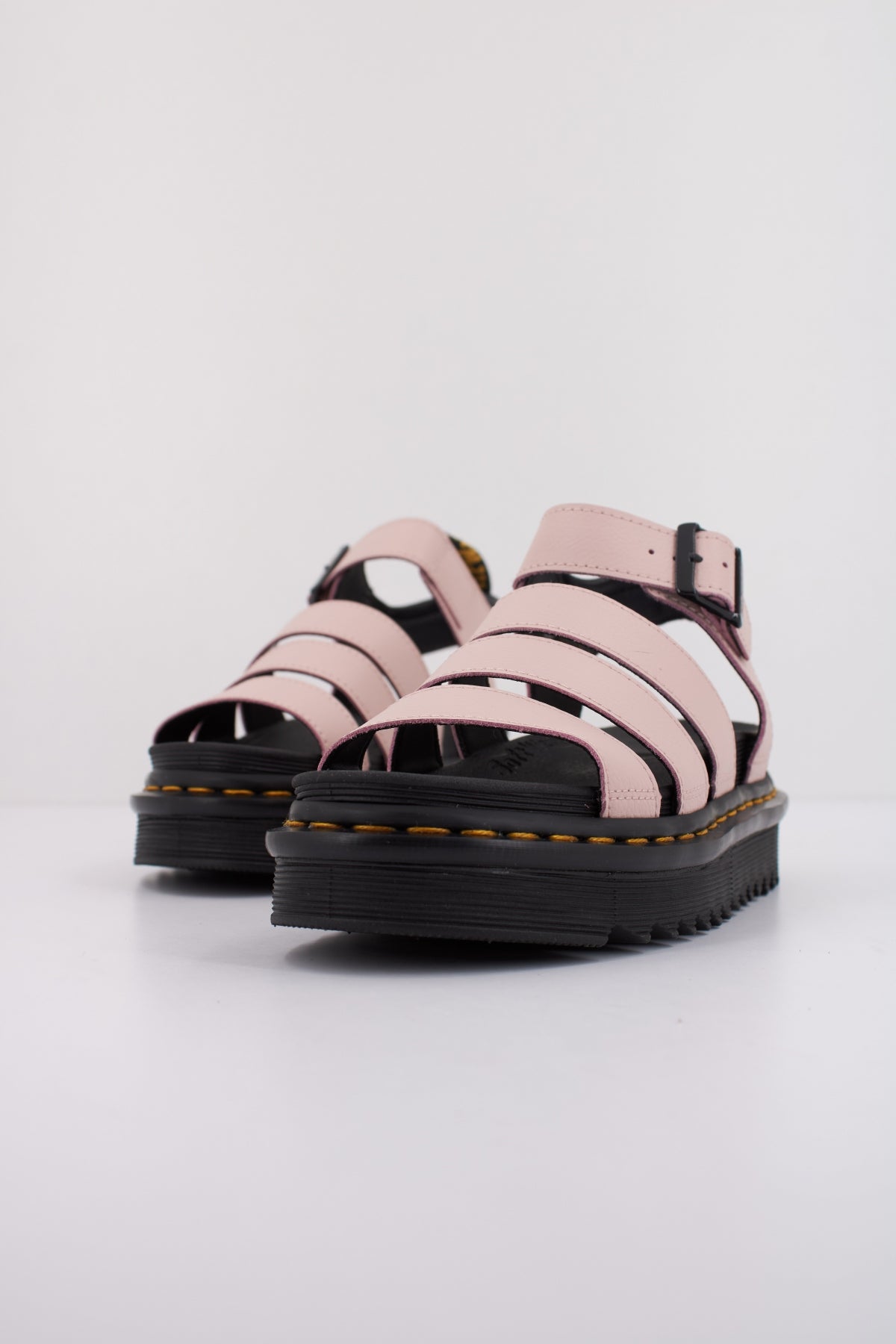 DR. MARTENS BLAIRE en color ROSA  (2)