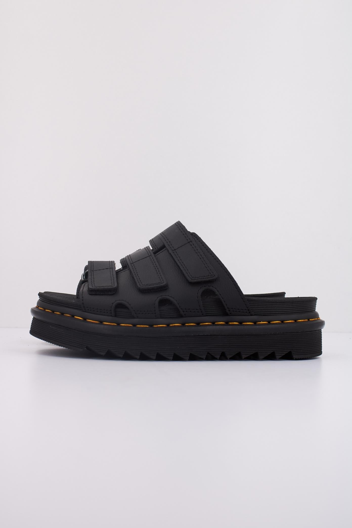 DR. MARTENS RAINE SLIDE en color NEGRO  (1)