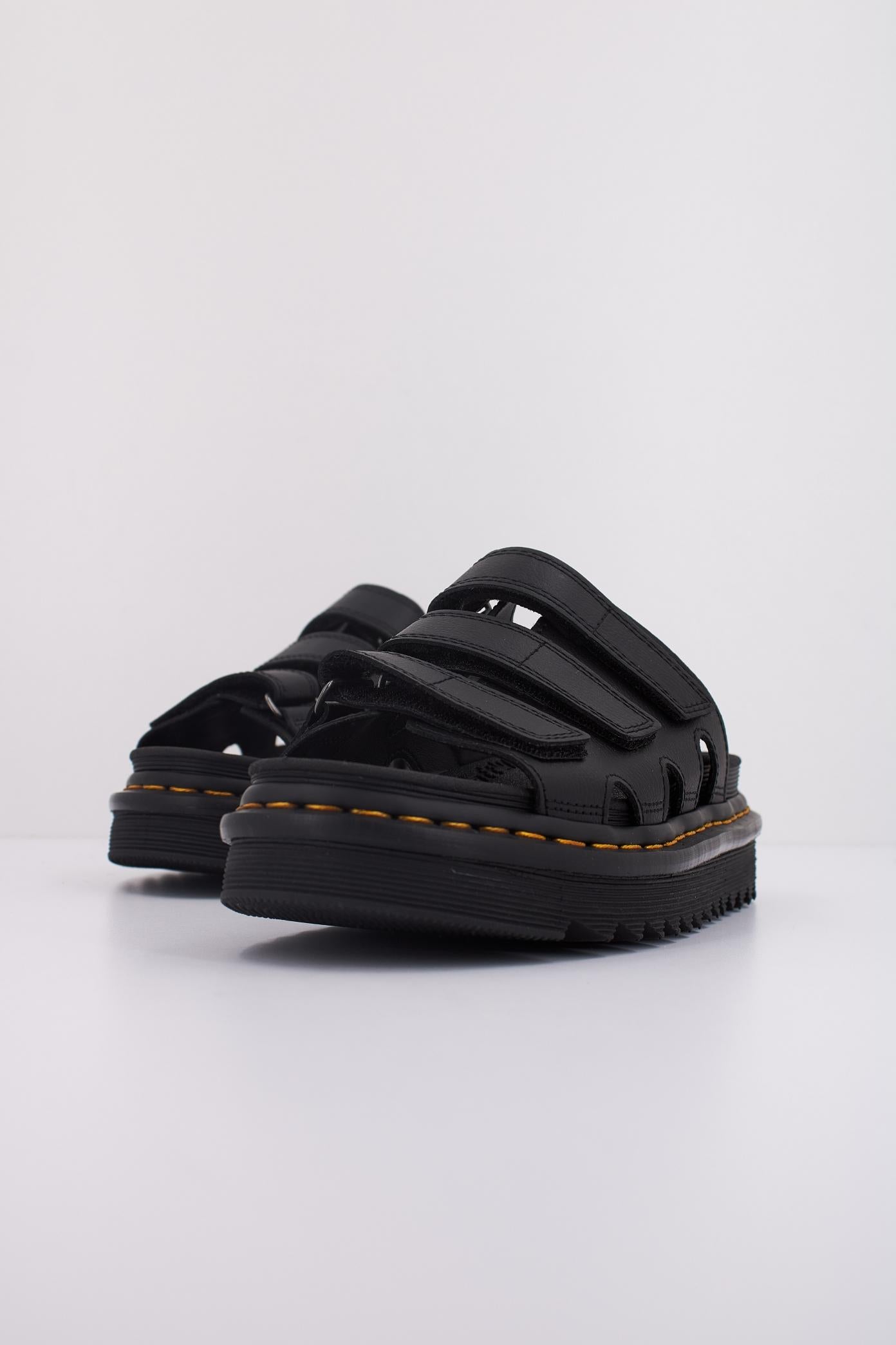 DR. MARTENS RAINE SLIDE en color NEGRO  (2)