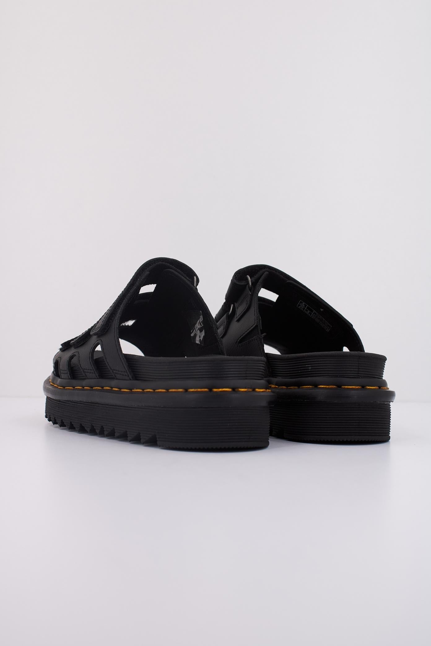 DR. MARTENS RAINE SLIDE en color NEGRO  (4)