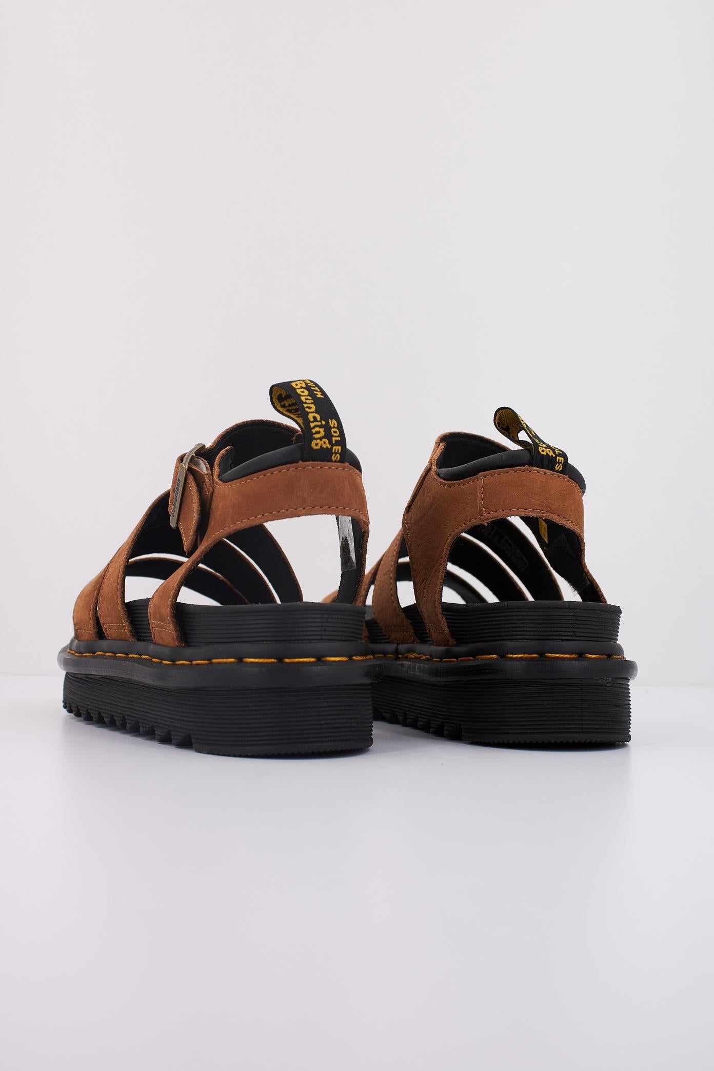 DR. MARTENS BLAIRE en color MARRON  (4)