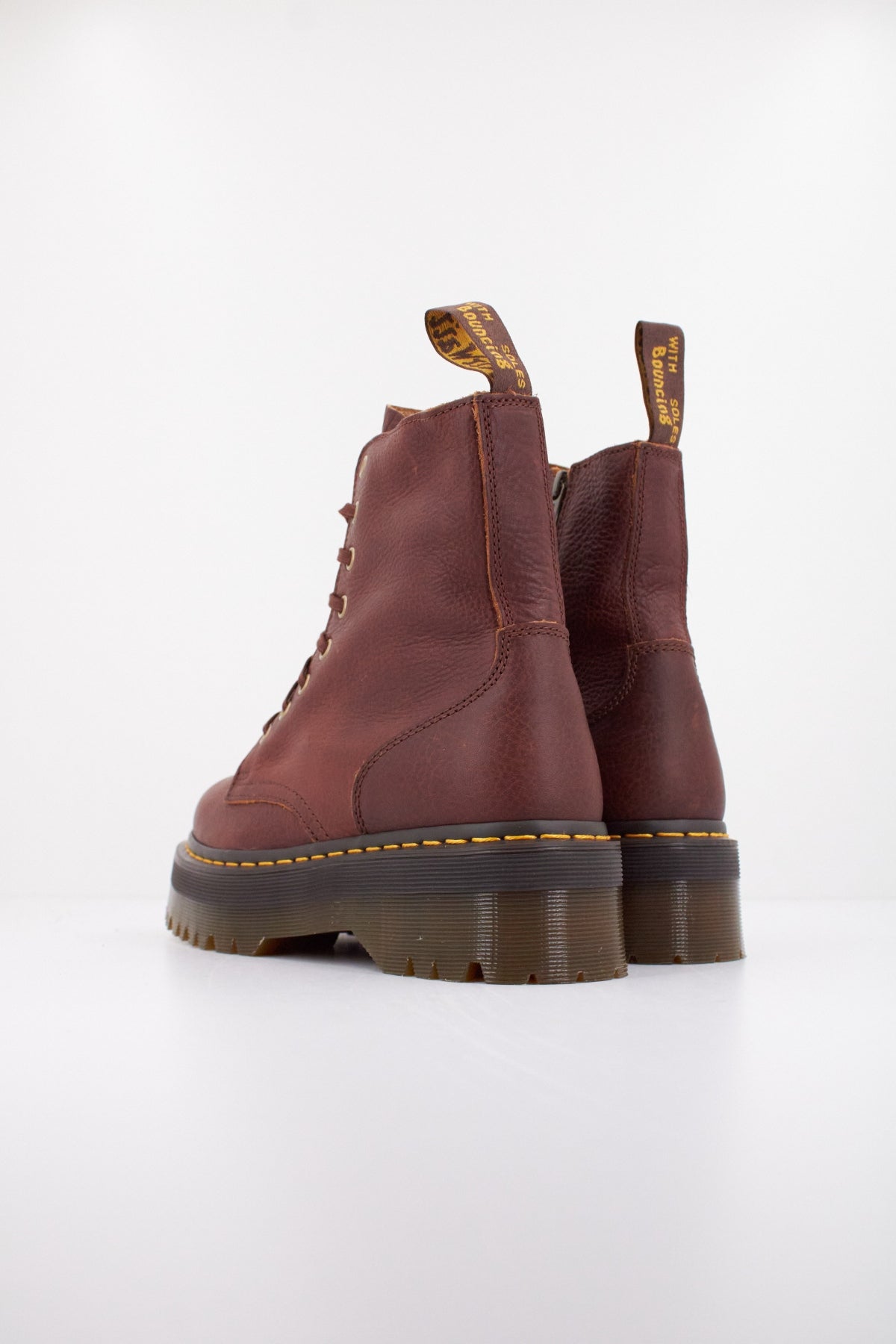 DR. MARTENS JADON en color MARRON  (4)