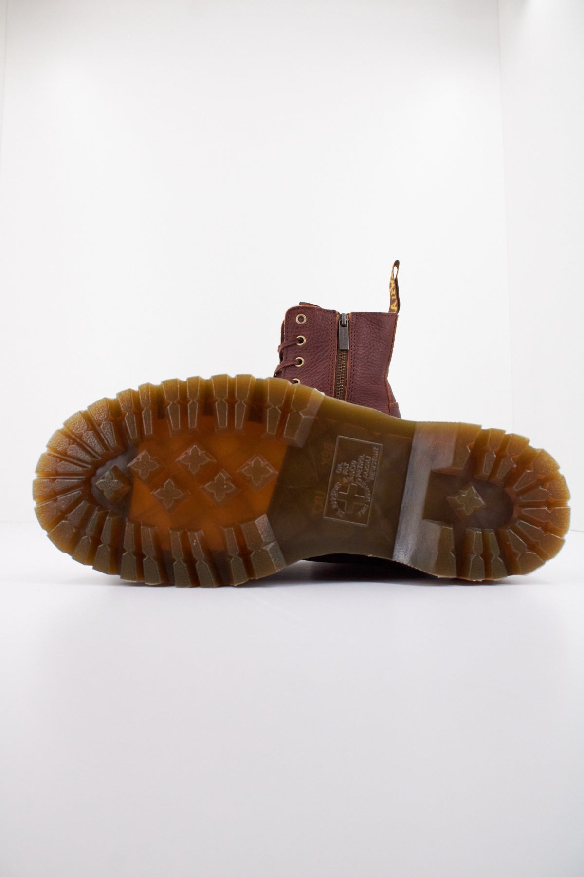 DR. MARTENS JADON en color MARRON  (5)