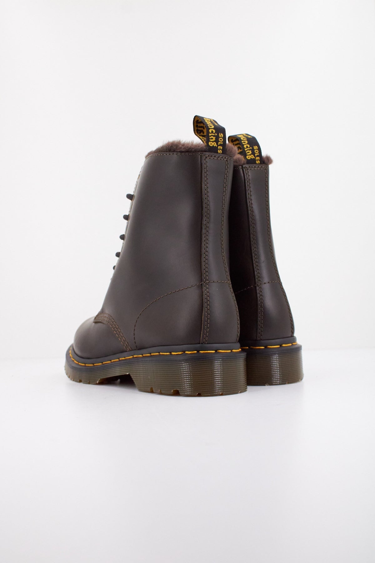DR. MARTENS SERENA en color MARRON  (4)