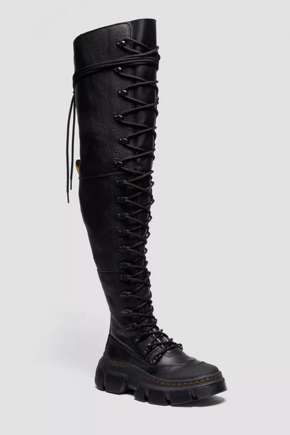 DR. MARTENS DMXL XTRM HI en color NEGRO  (1)