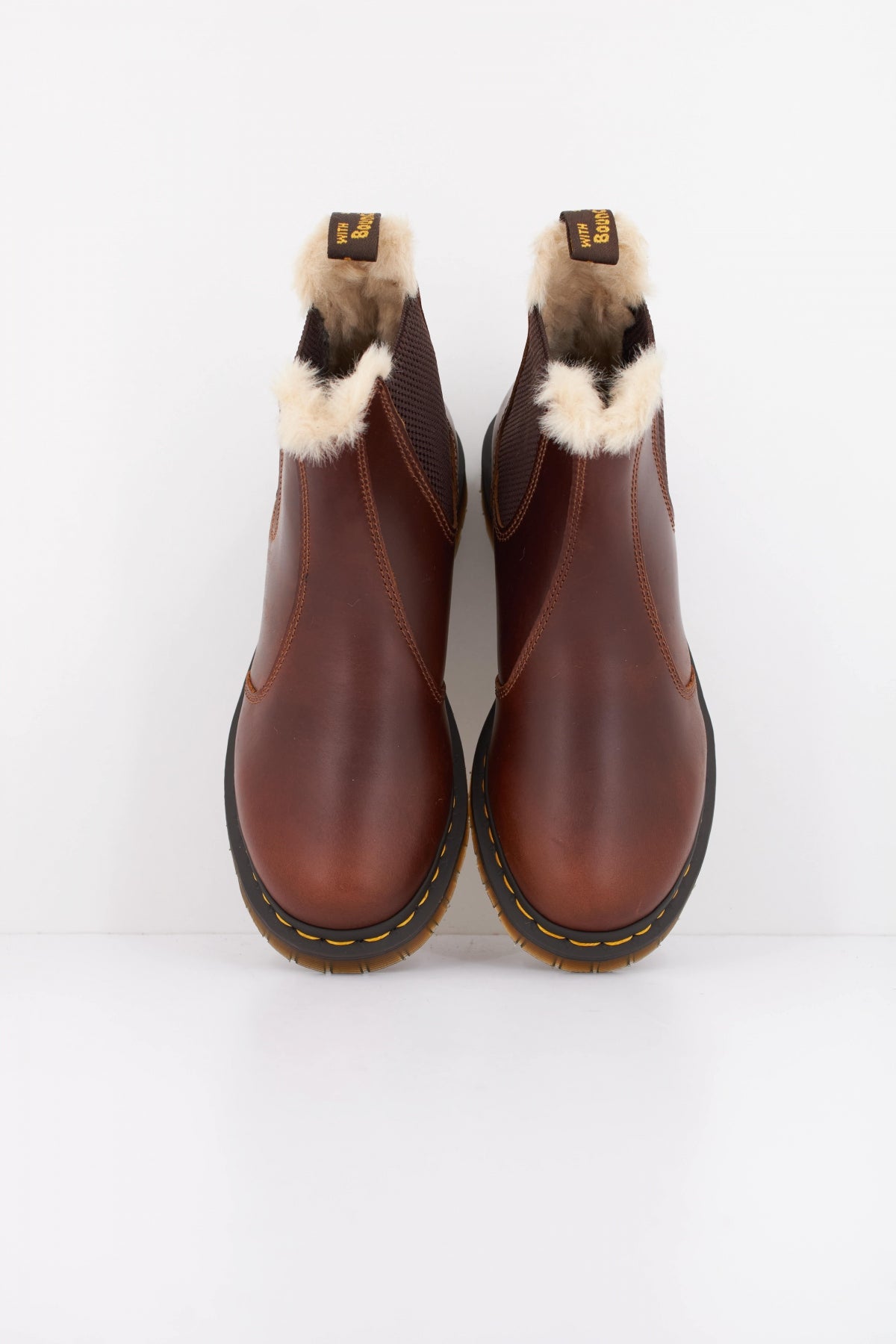 DR. MARTENS LEONORE  en color MARRON  (5)