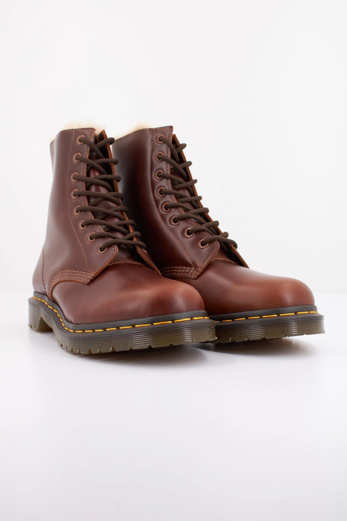 DR. MARTENS SERENA en color MARRON  (2)