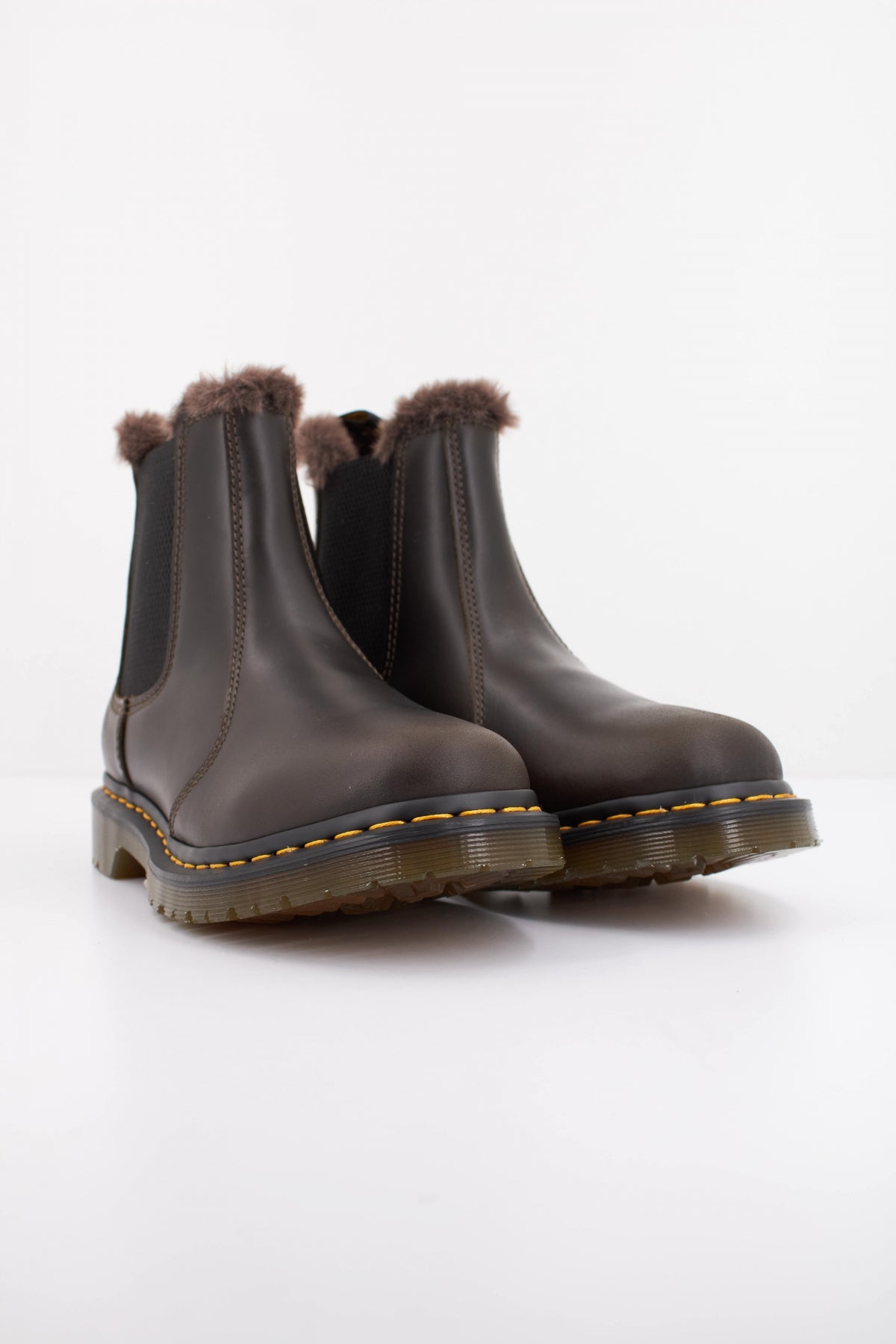 DR. MARTENS  LEONORE  en color MARRON  (2)
