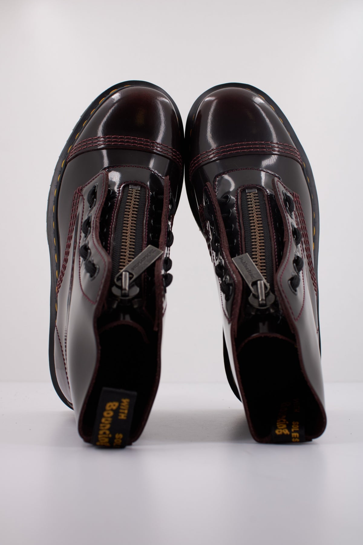 DR. MARTENS SINCLAIR en color BURDEOS  (3)