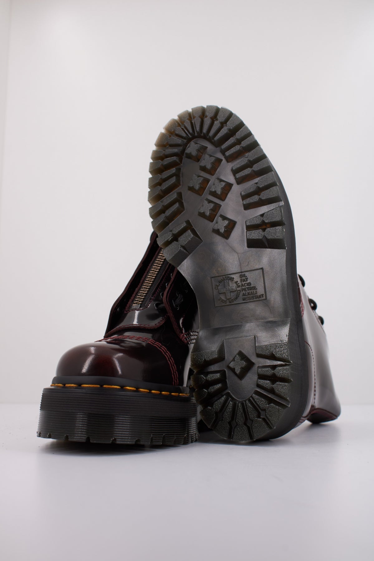 DR. MARTENS SINCLAIR en color BURDEOS  (5)