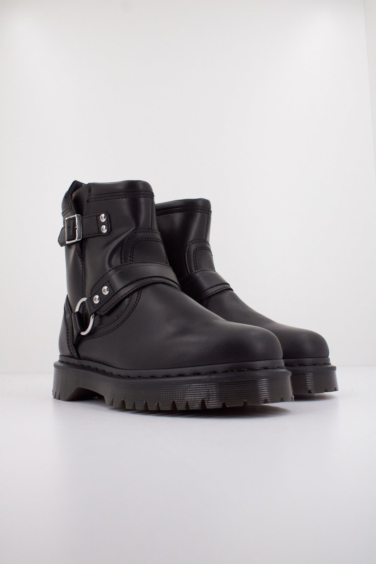 DR. MARTENS ANISTONE HRNS en color NEGRO  (2)