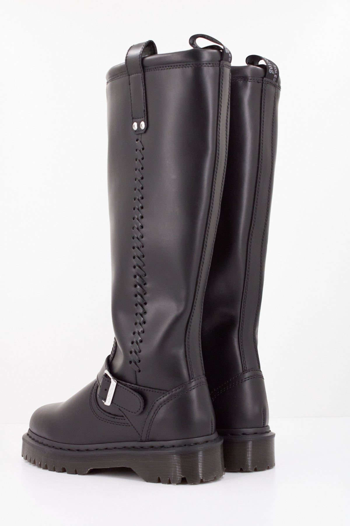 DR. MARTENS ANISTONE BKR en color NEGRO  (4)