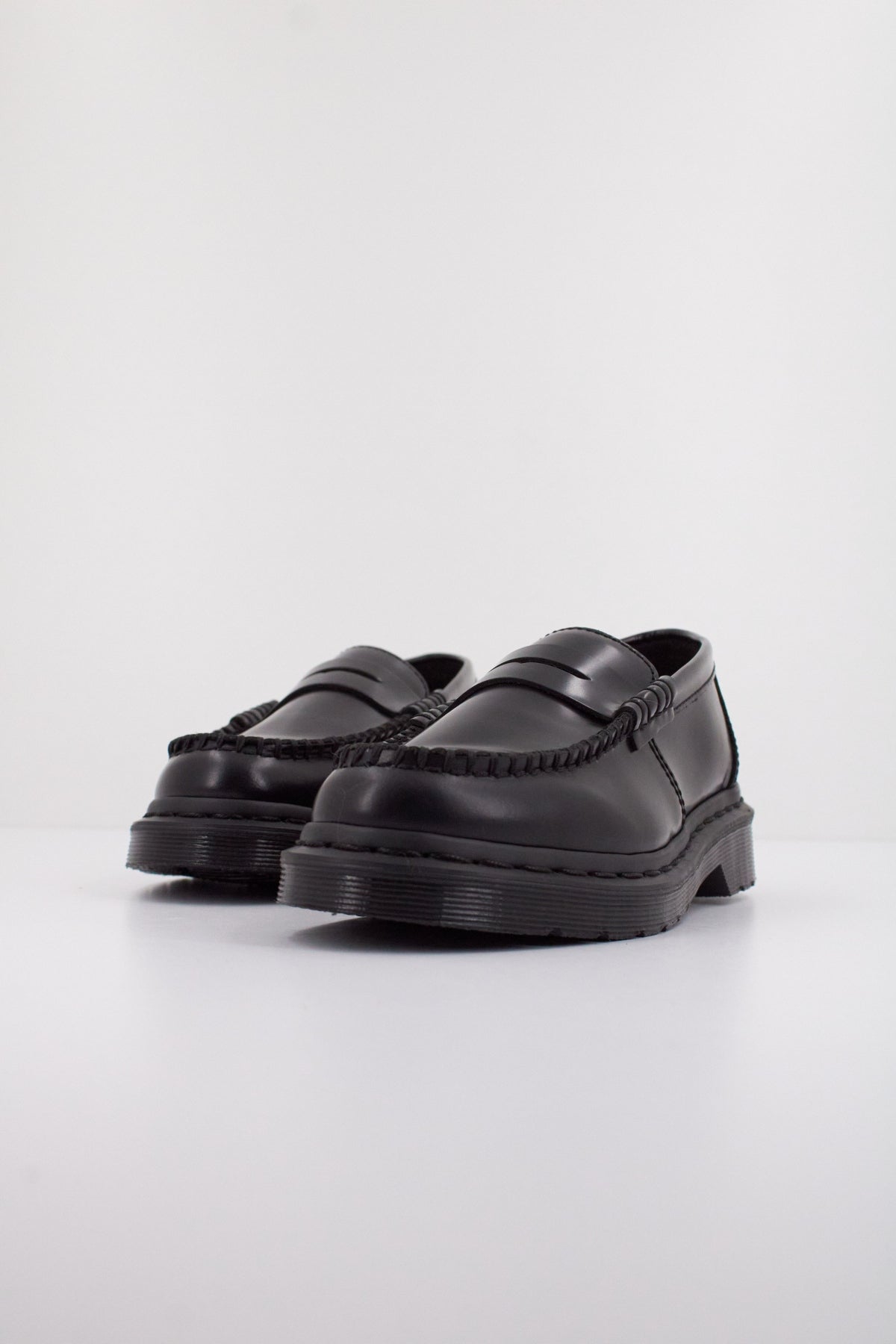 DR. MARTENS PENTON en color NEGRO  (2)