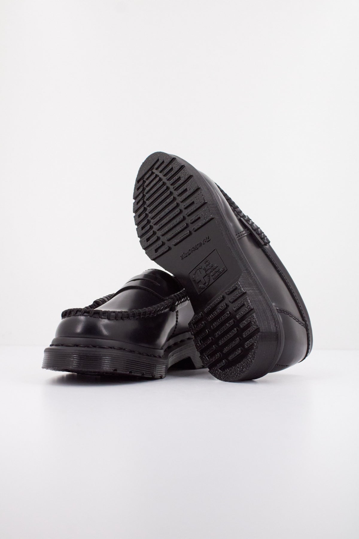 DR. MARTENS PENTON en color NEGRO  (5)