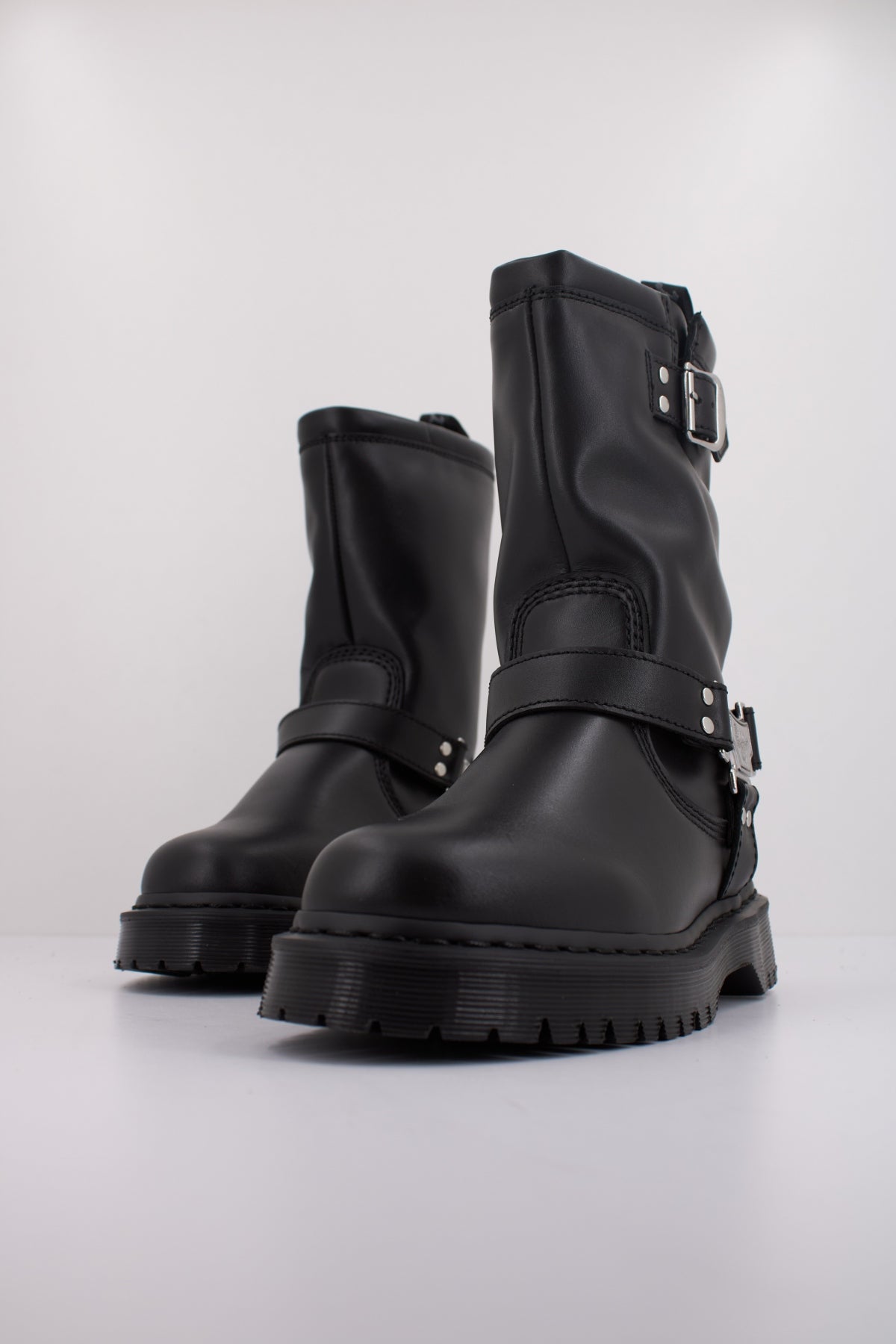 DR. MARTENS ANISTONE HI en color NEGRO  (2)