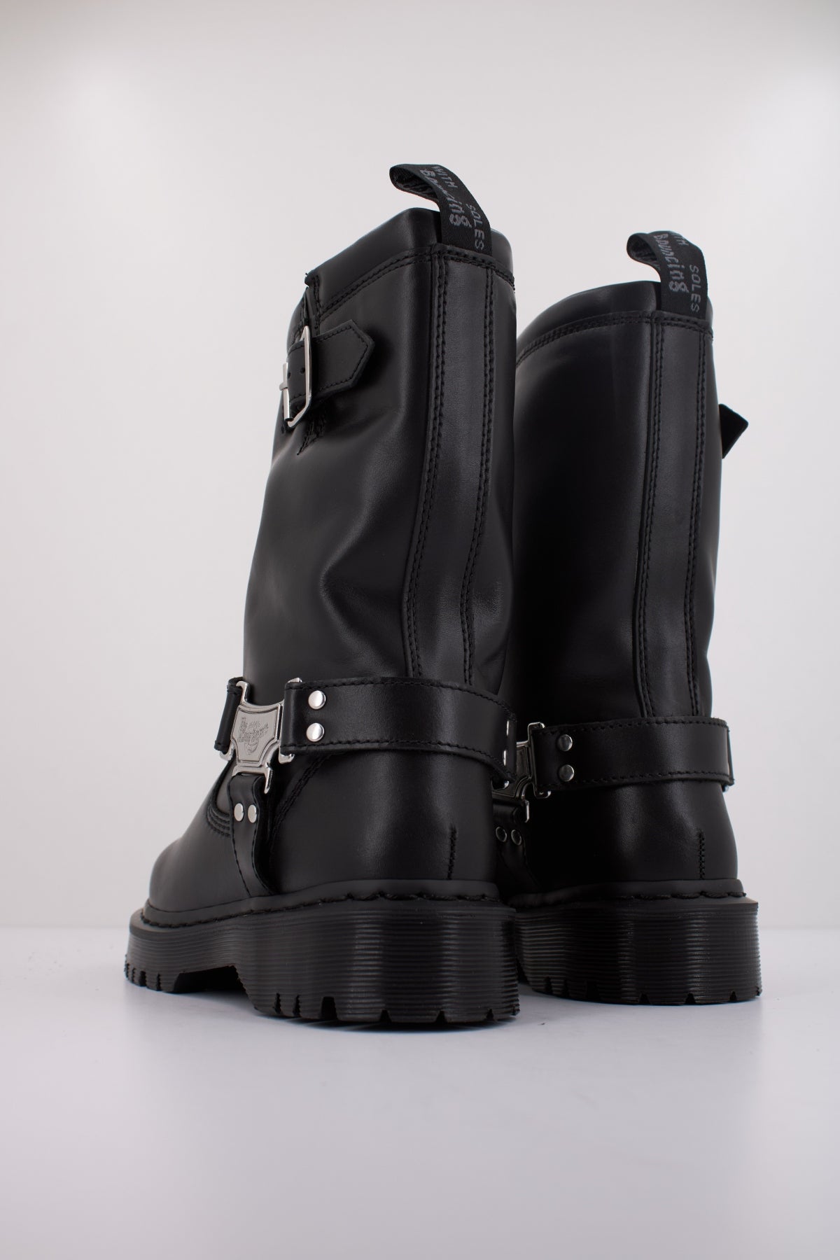 DR. MARTENS ANISTONE HI en color NEGRO  (4)
