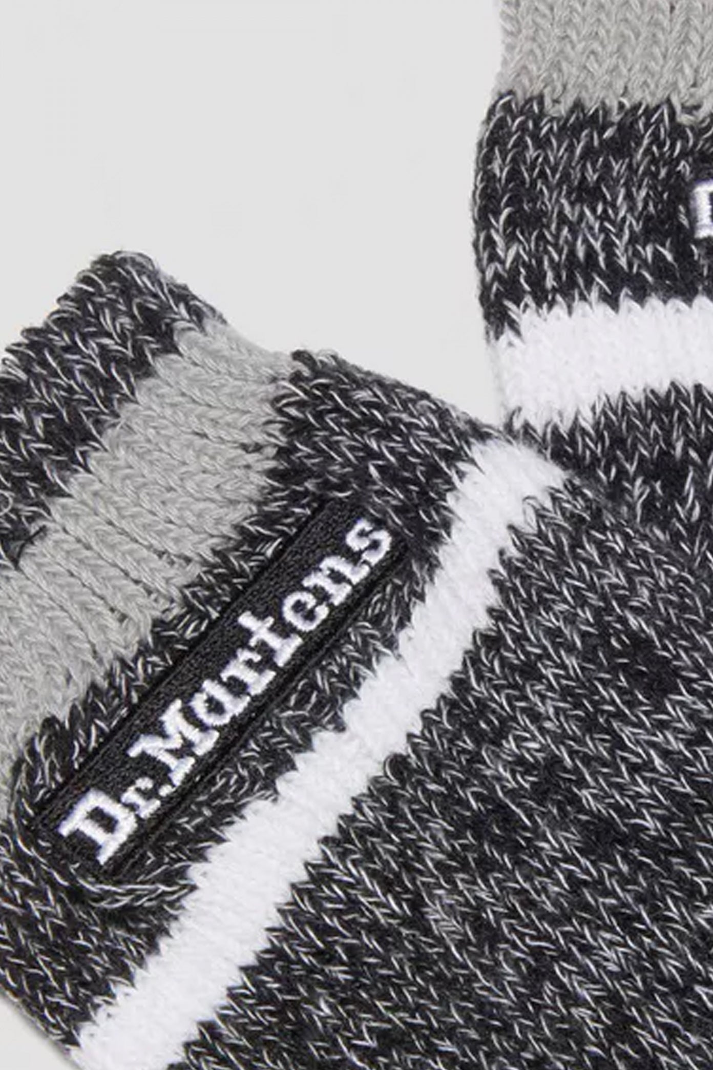 DR. MARTENS  SHORT MARL SOCK  en color GRIS  (3)