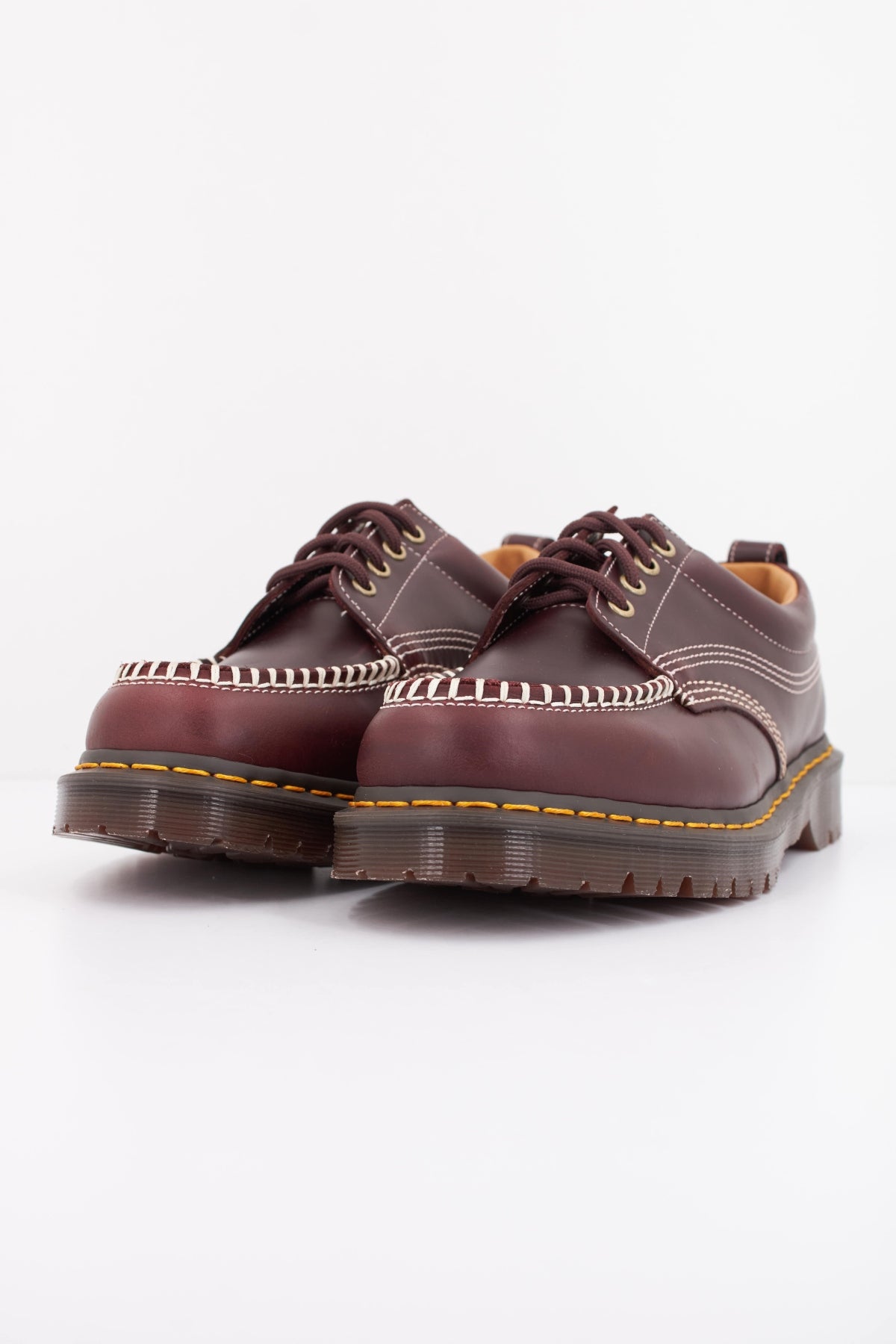 DR. MARTENS LOWELL en color BURDEOS  (2)