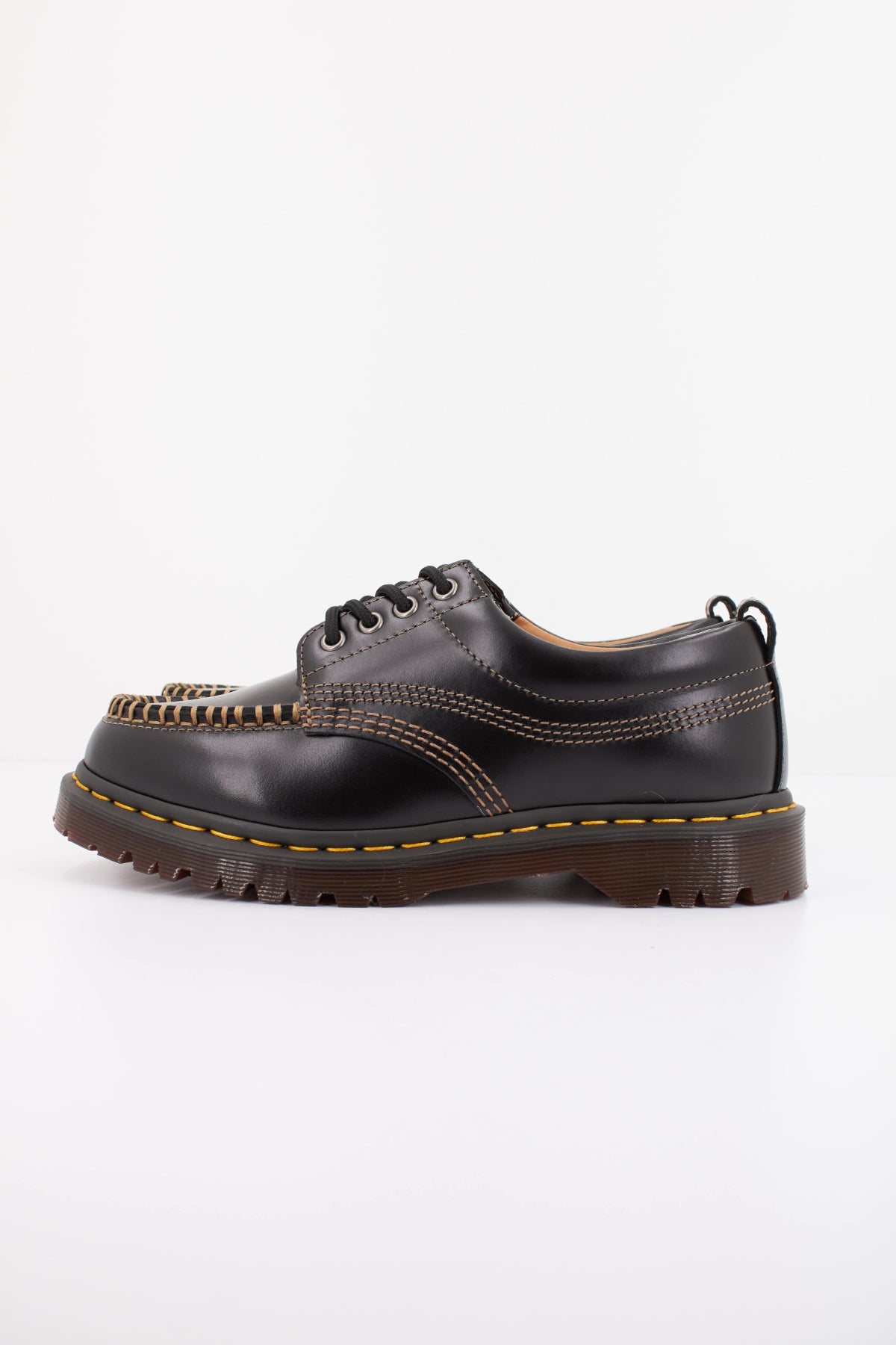 DR. MARTENS  LOWELL  en color NEGRO  (1)