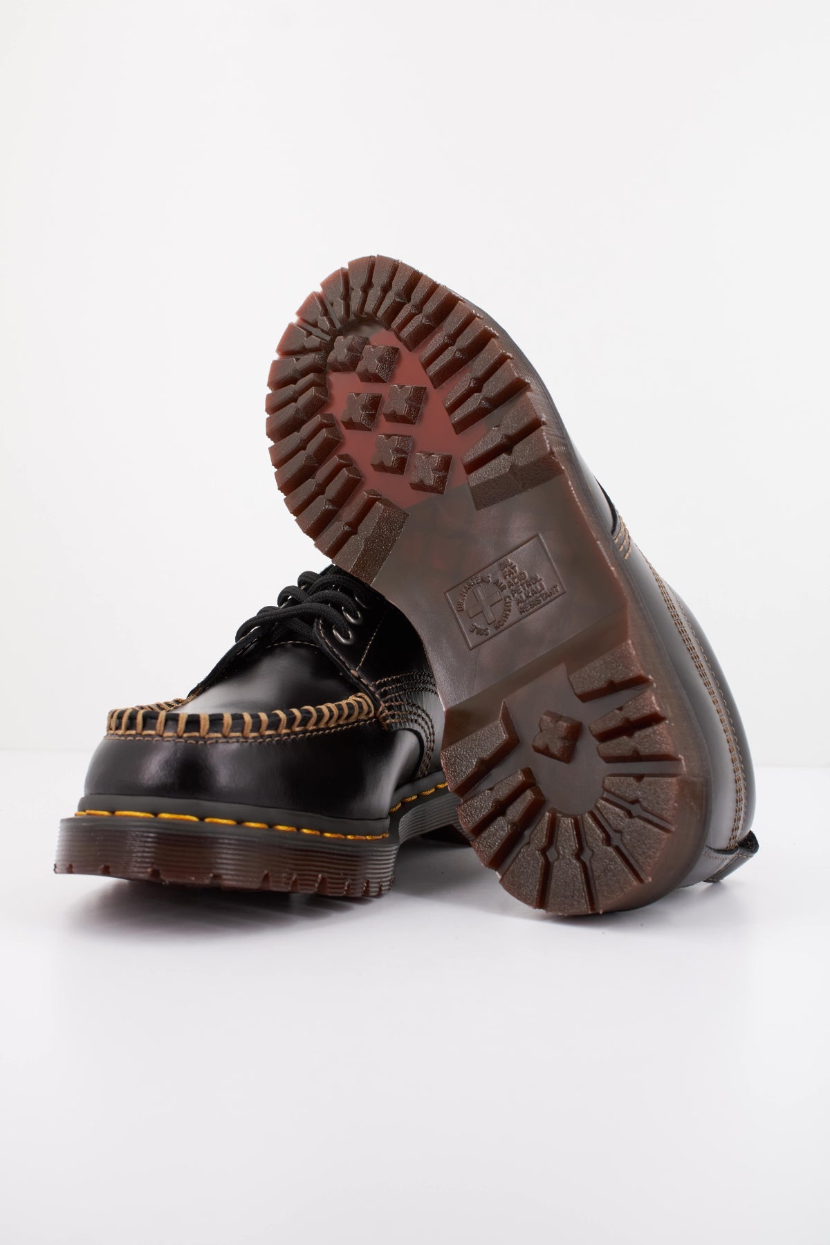 DR. MARTENS  LOWELL  en color NEGRO  (5)