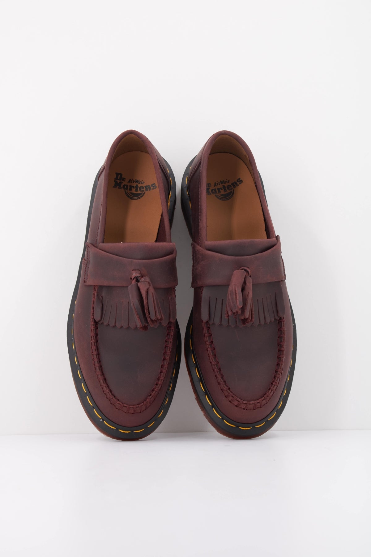 DR. MARTENS DM ADRIAN en color BURDEOS  (3)
