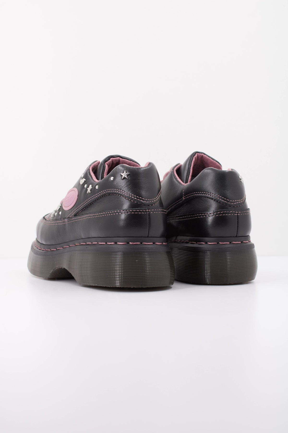 DR. MARTENS BUZZ I HS en color NEGRO  (4)