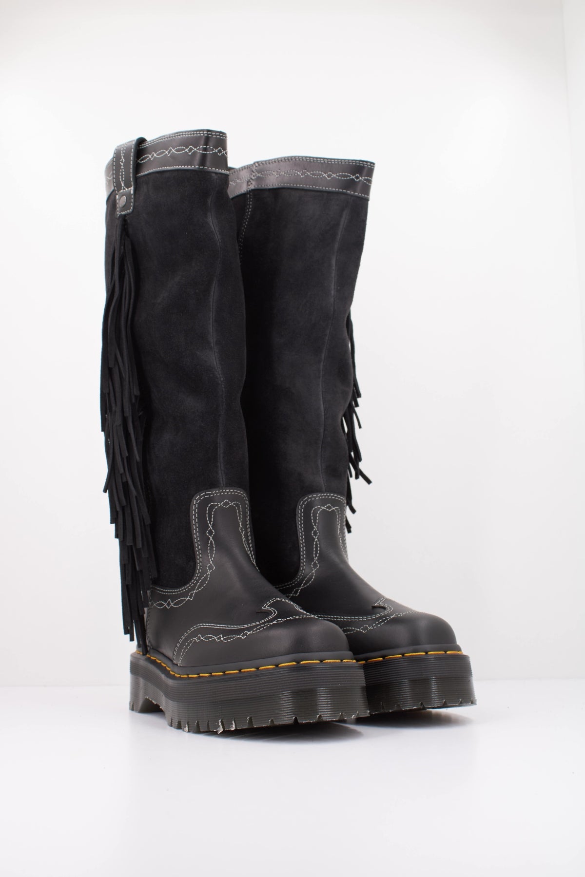 DR. MARTENS DM en color NEGRO  (2)