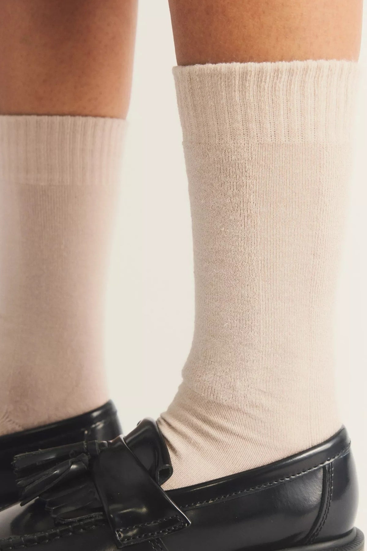 DR. MARTENS DOUBLE DOC SOCK en color BEIS  (2)