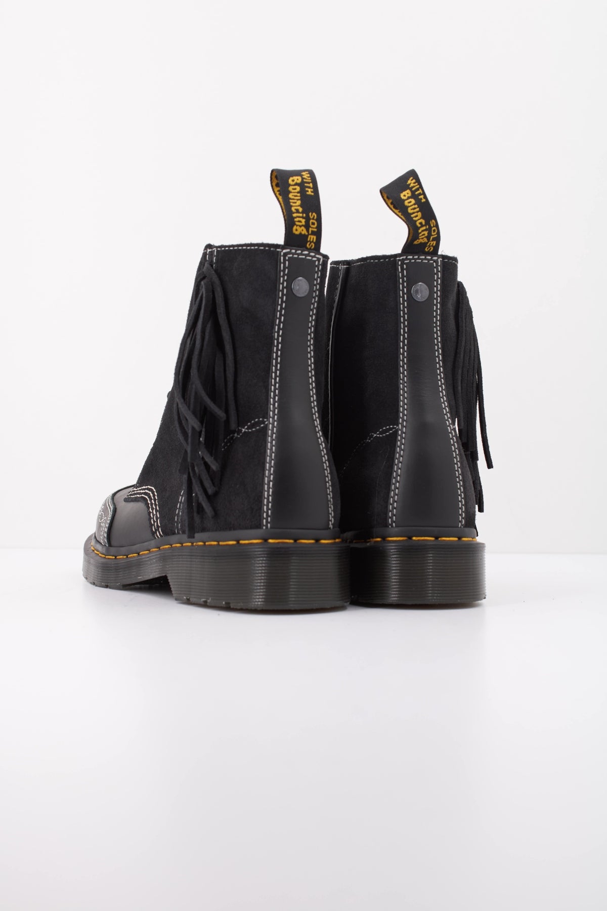 DR. MARTENS  DR en color NEGRO  (4)