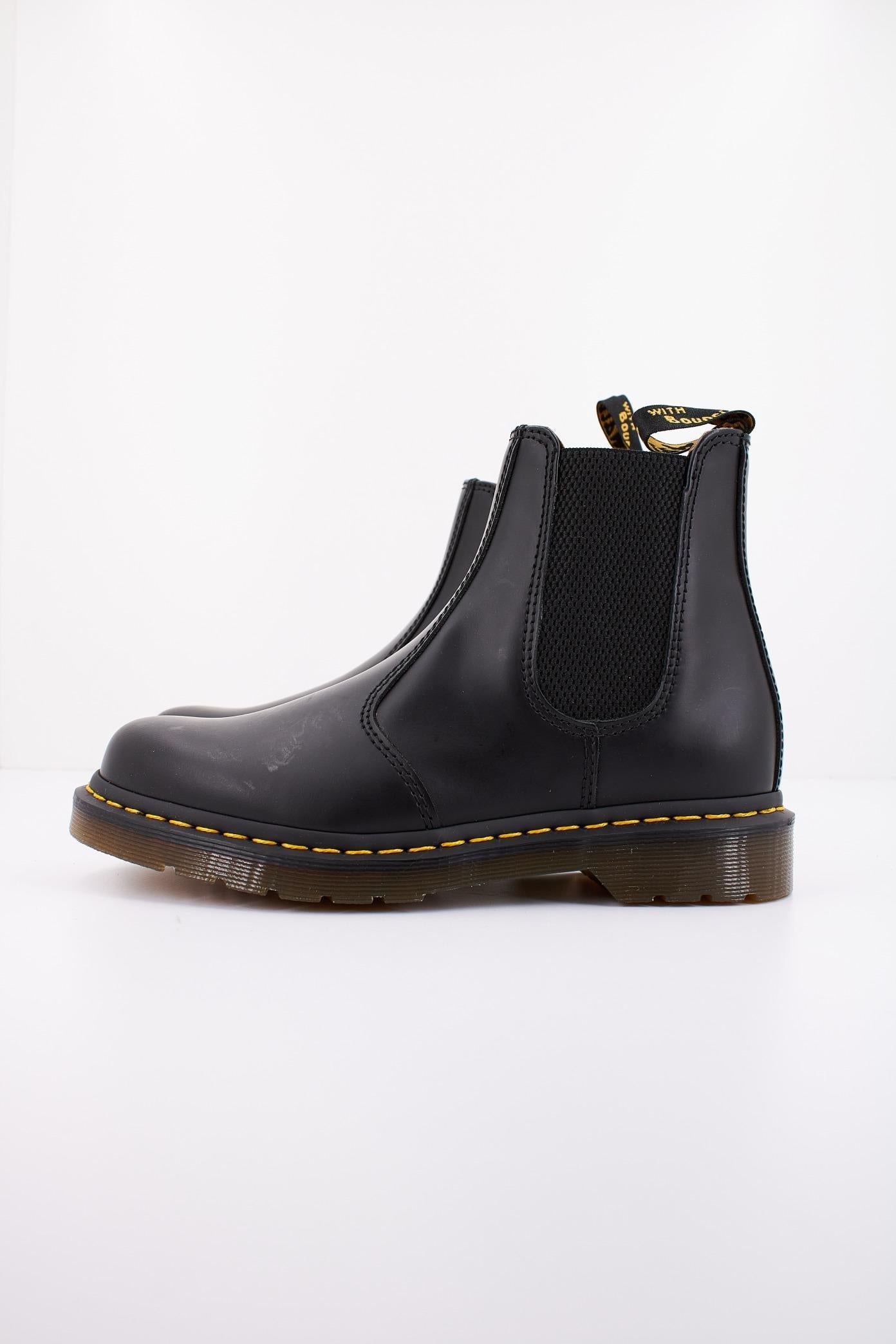 DR. MARTENS CHELSEA SMOOTH en color NEGRO  (1)