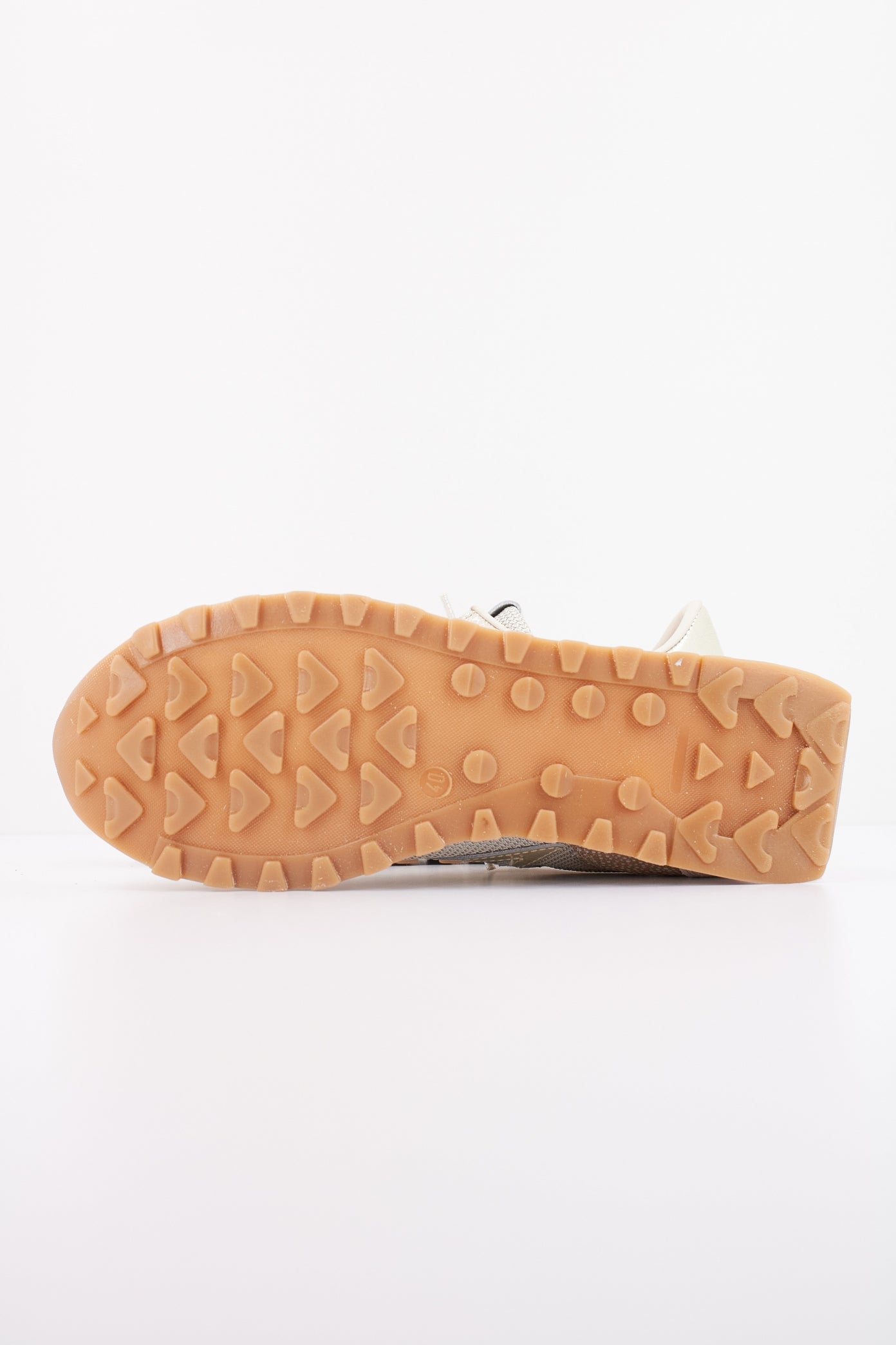 CETTI CSRA B V en color ORO  (5)