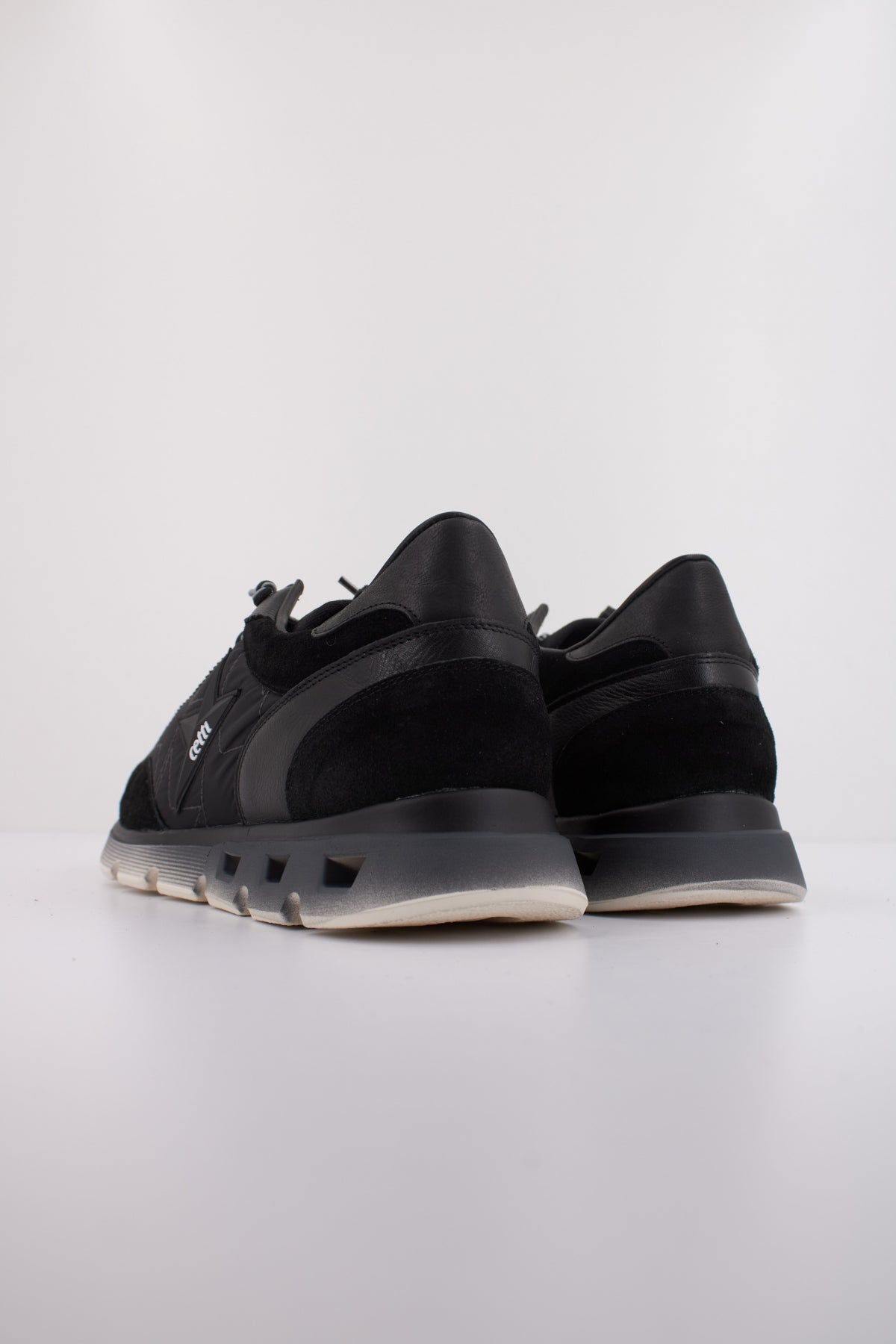 CETTI C INV en color NEGRO  (4)