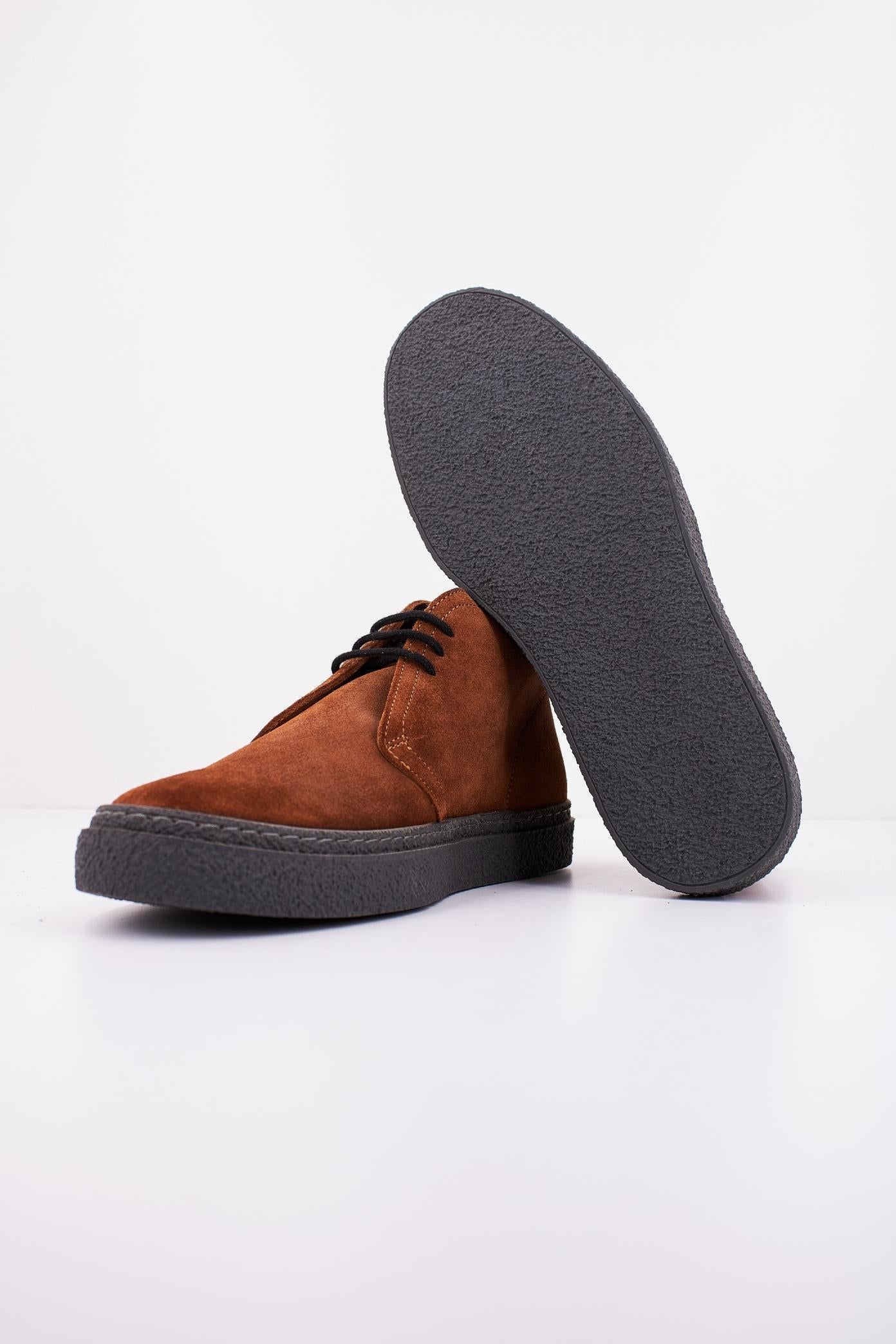 FRED PERRY HAWLEY SUEDE en color MARRON  (4)