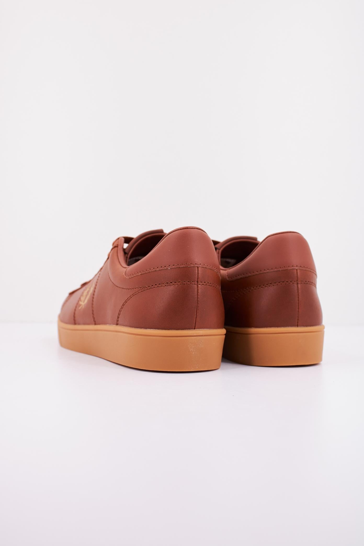 FRED PERRY SPENCER LEATHER en color MARRON  (3)