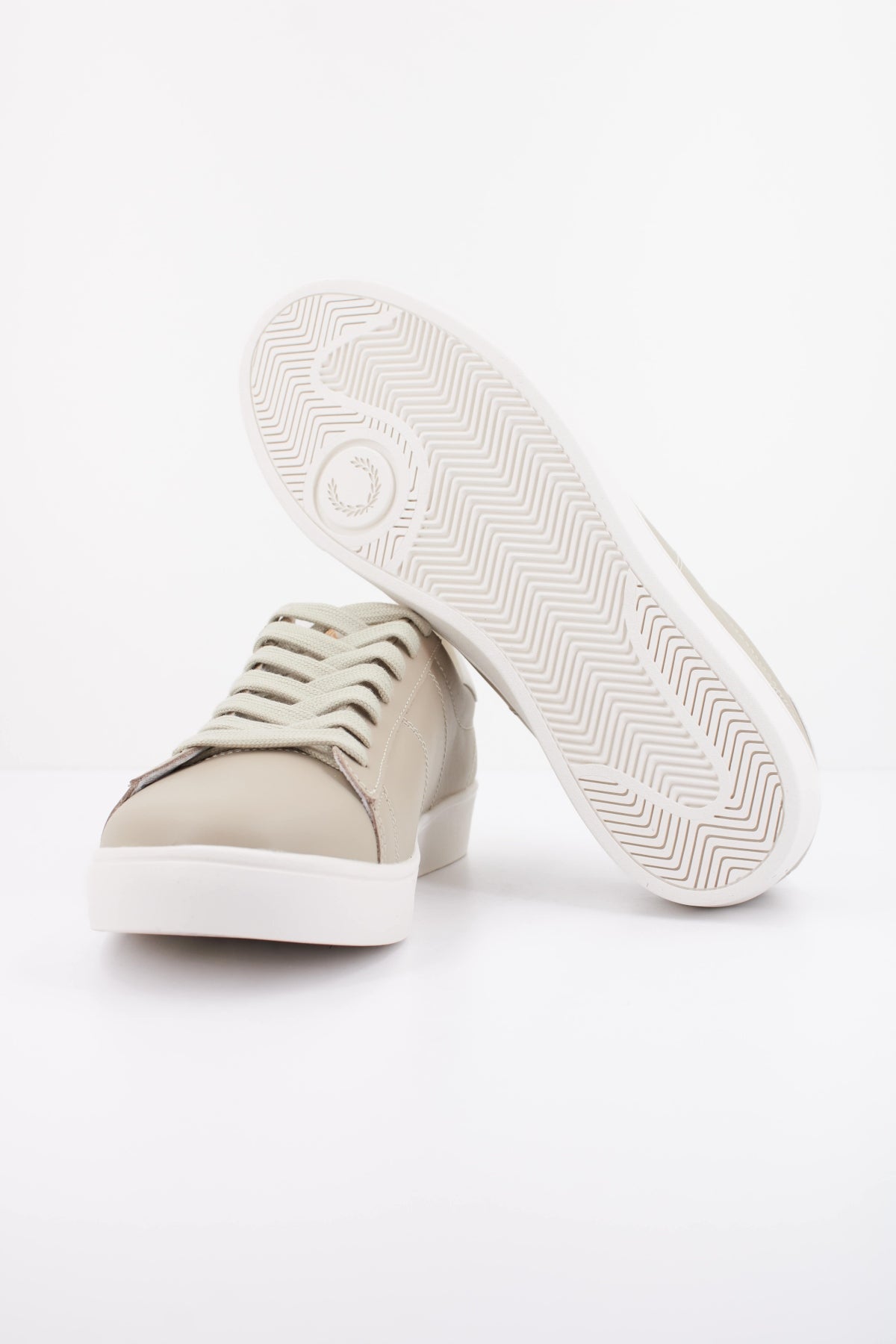FRED PERRY SPENCER LEATHER en color VERDE  (5)