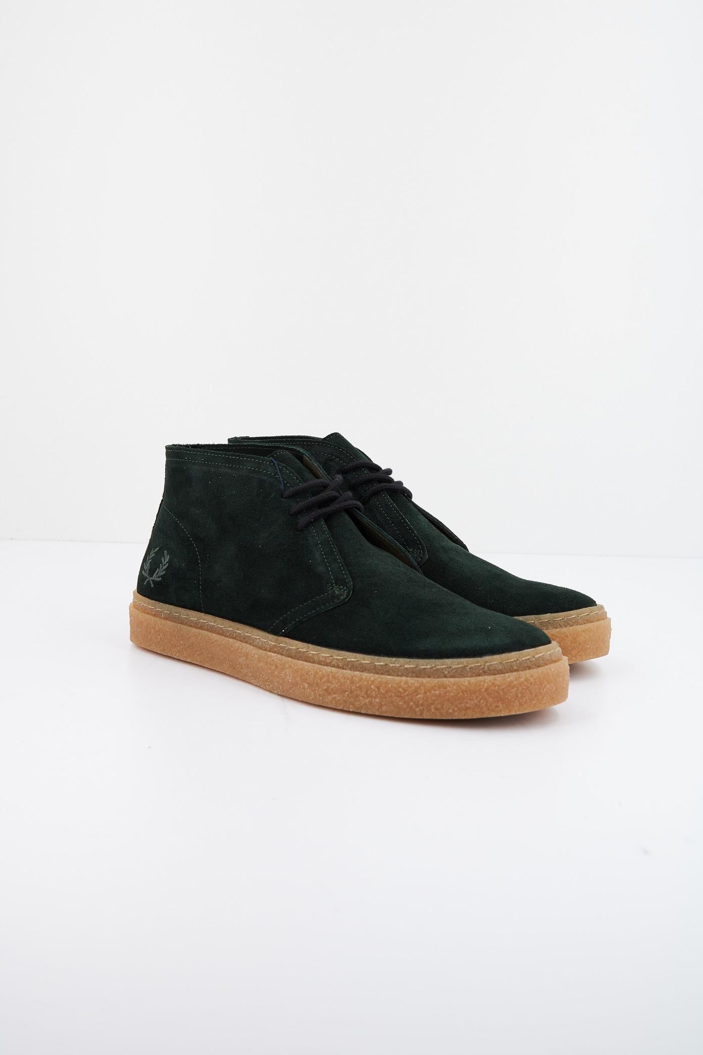 FRED PERRY HAWLEY SUEDE en color VERDE  (2)