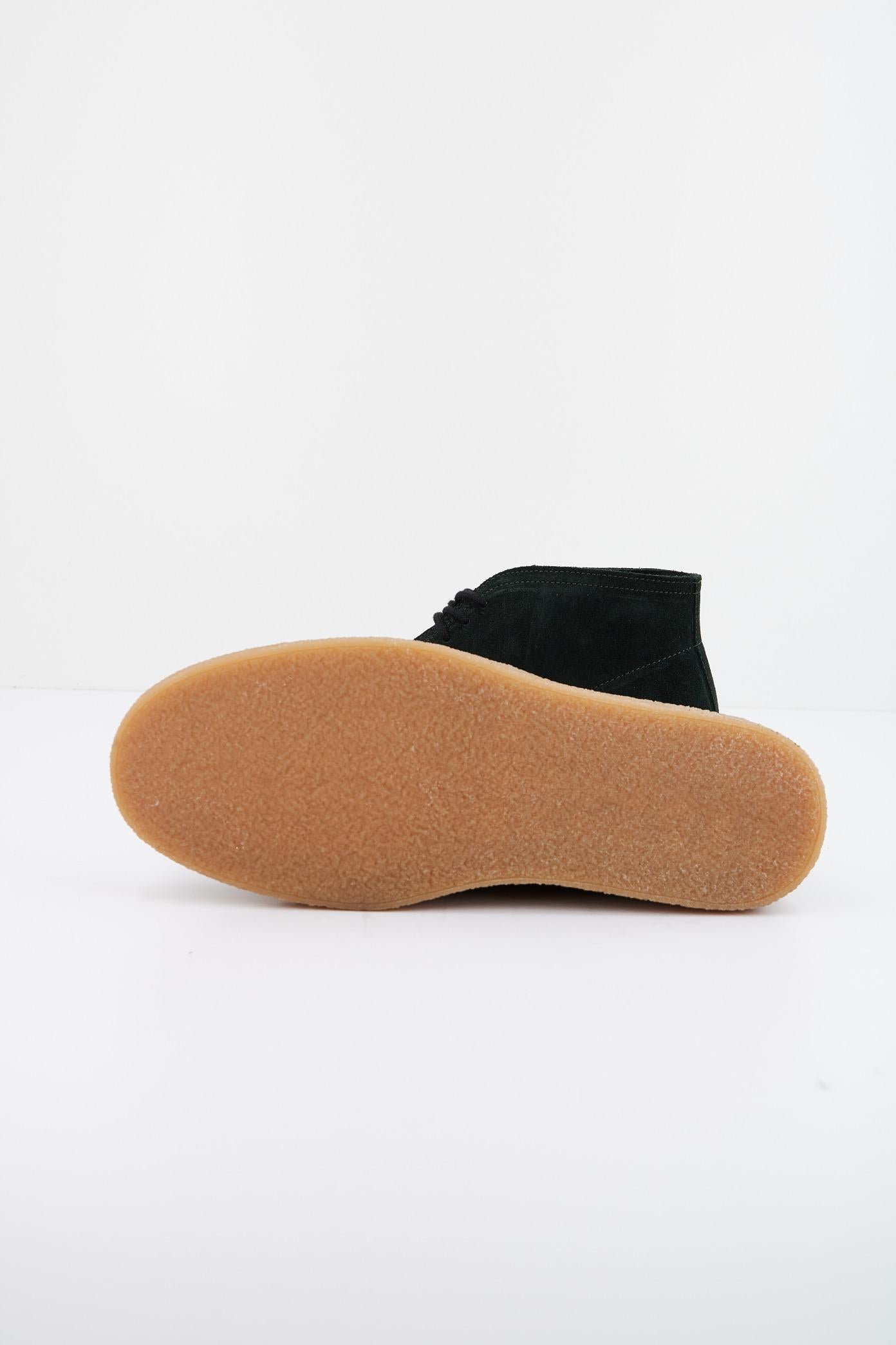 FRED PERRY HAWLEY SUEDE en color VERDE  (4)