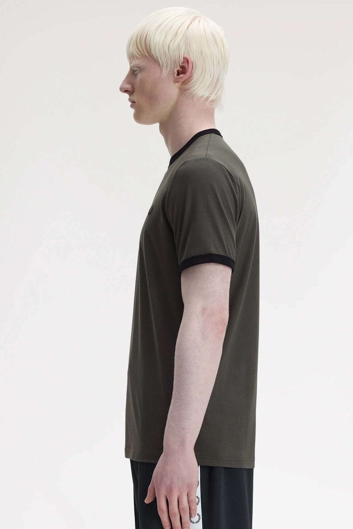 FRED PERRY MFP en color VERDE  (4)