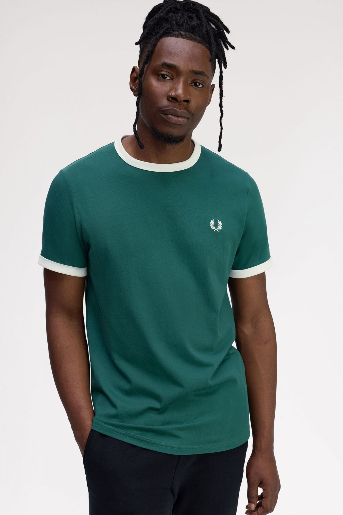 FRED PERRY MFP en color VERDE  (4)
