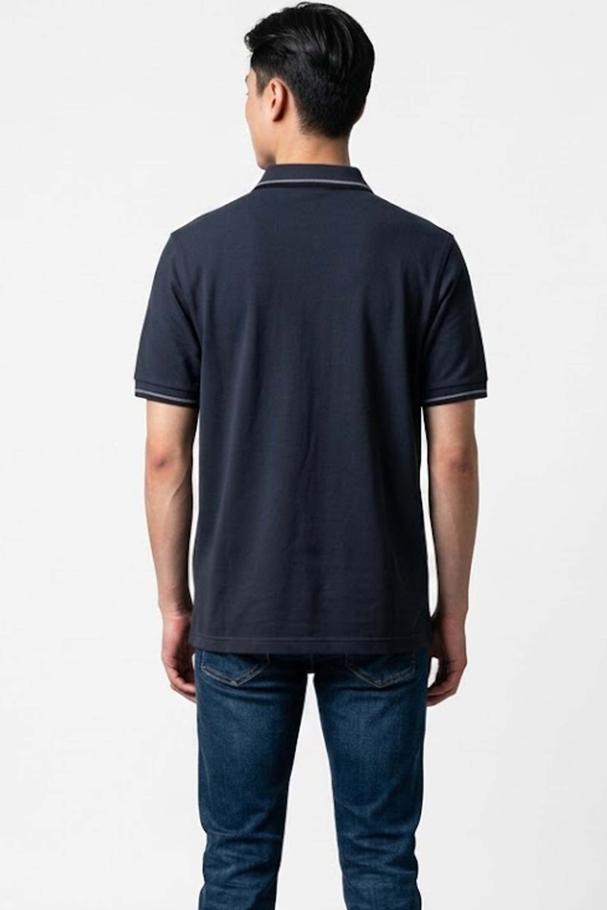FRED PERRY TWIN TIPPED en color AZUL  (2)