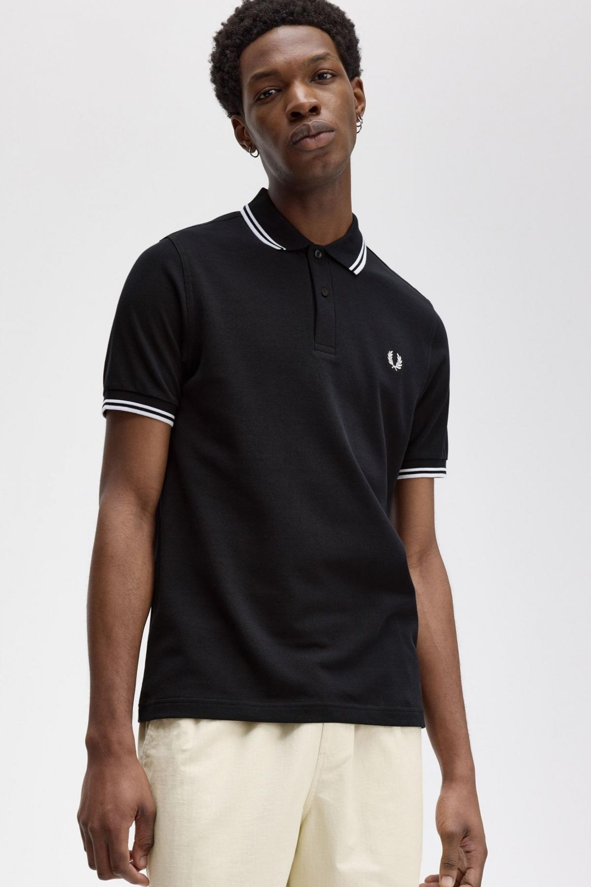 FRED PERRY TWIN TIPPED en color AZUL  (4)