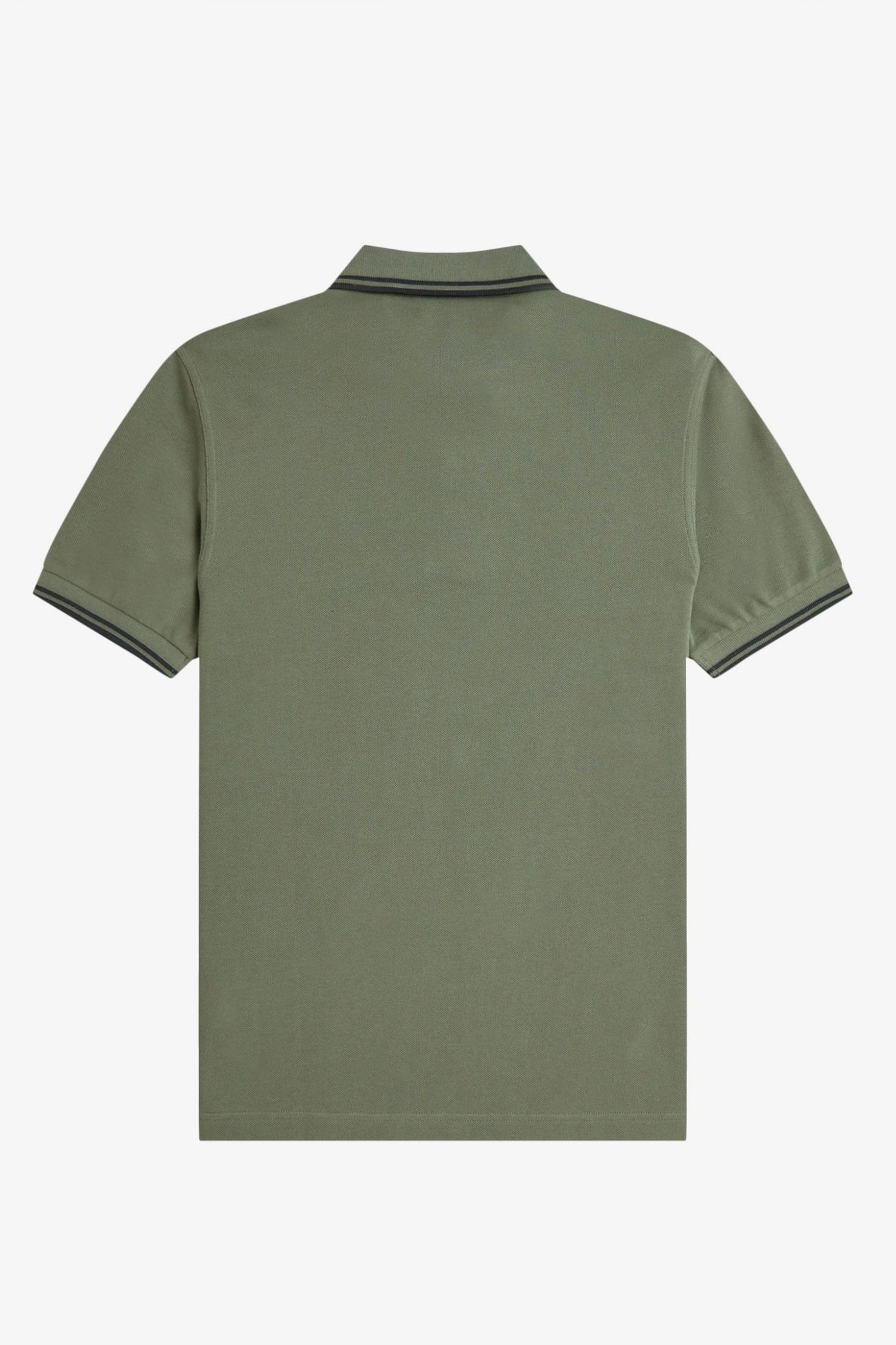 FRED PERRY TWIN TIPPED en color VERDE  (3)