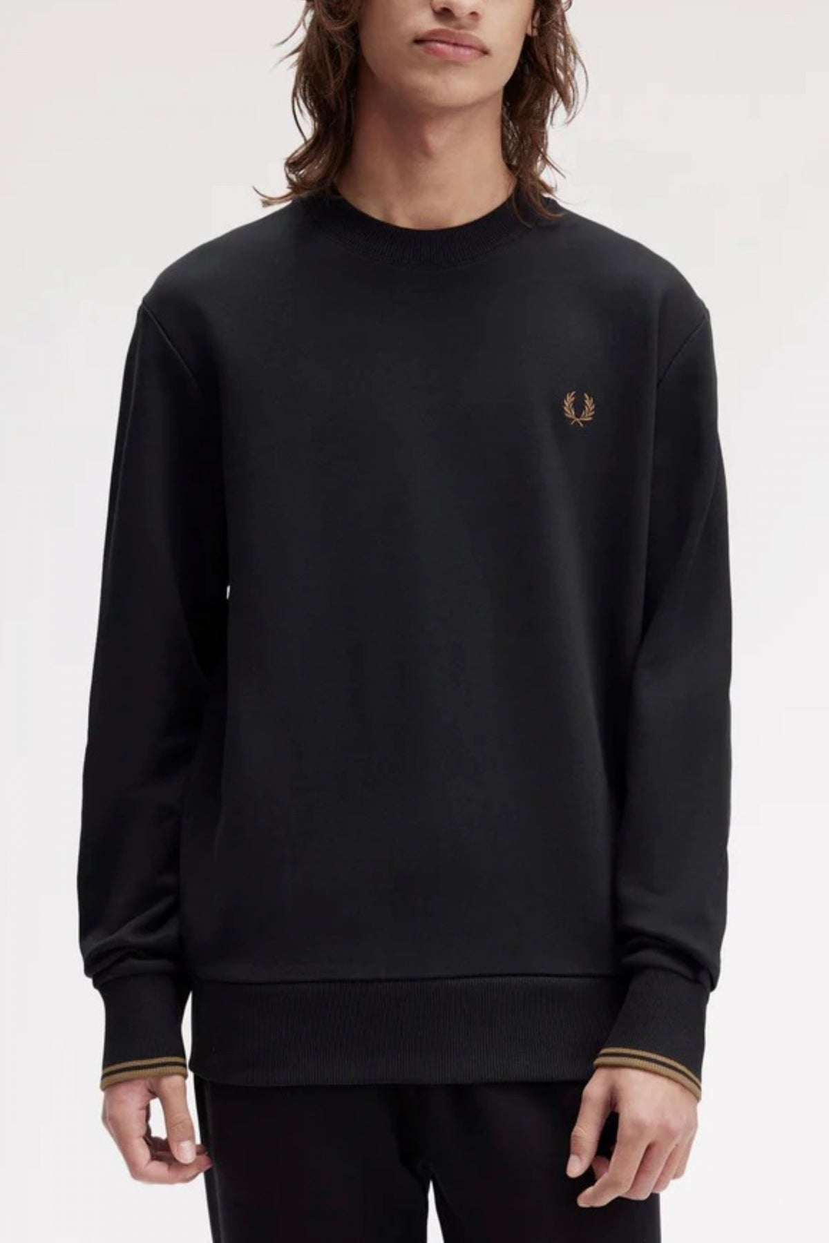 FRED PERRY NECK SWEATSHIRT en color NEGRO  (1)