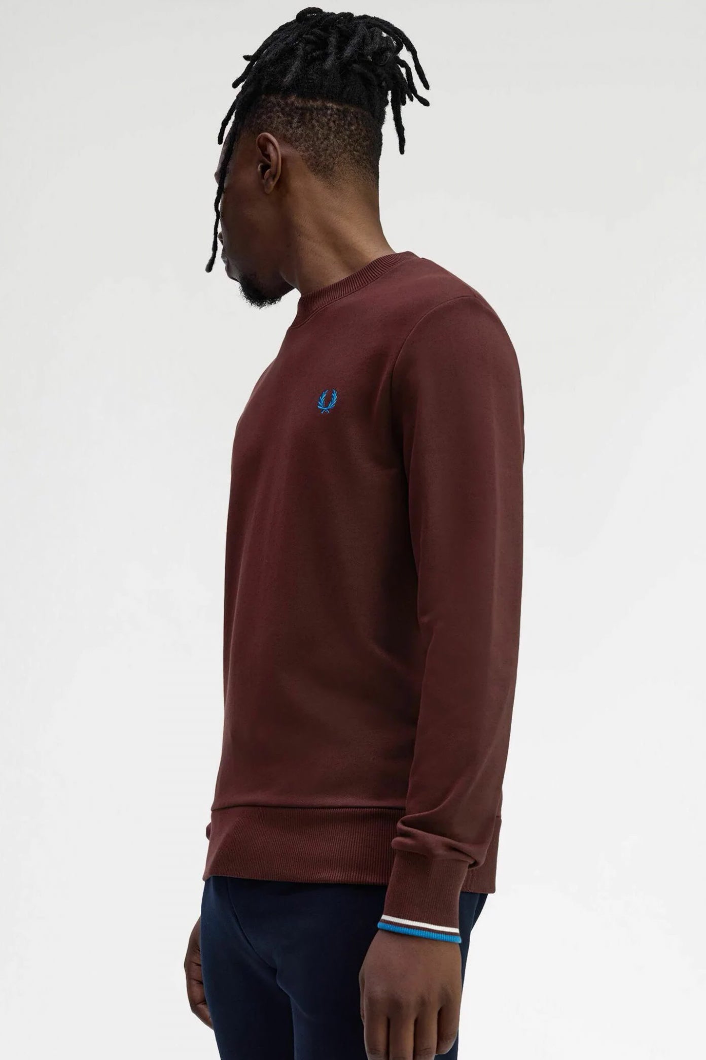 FRED PERRY NECK SWEATSHIRT en color MARRON  (2)
