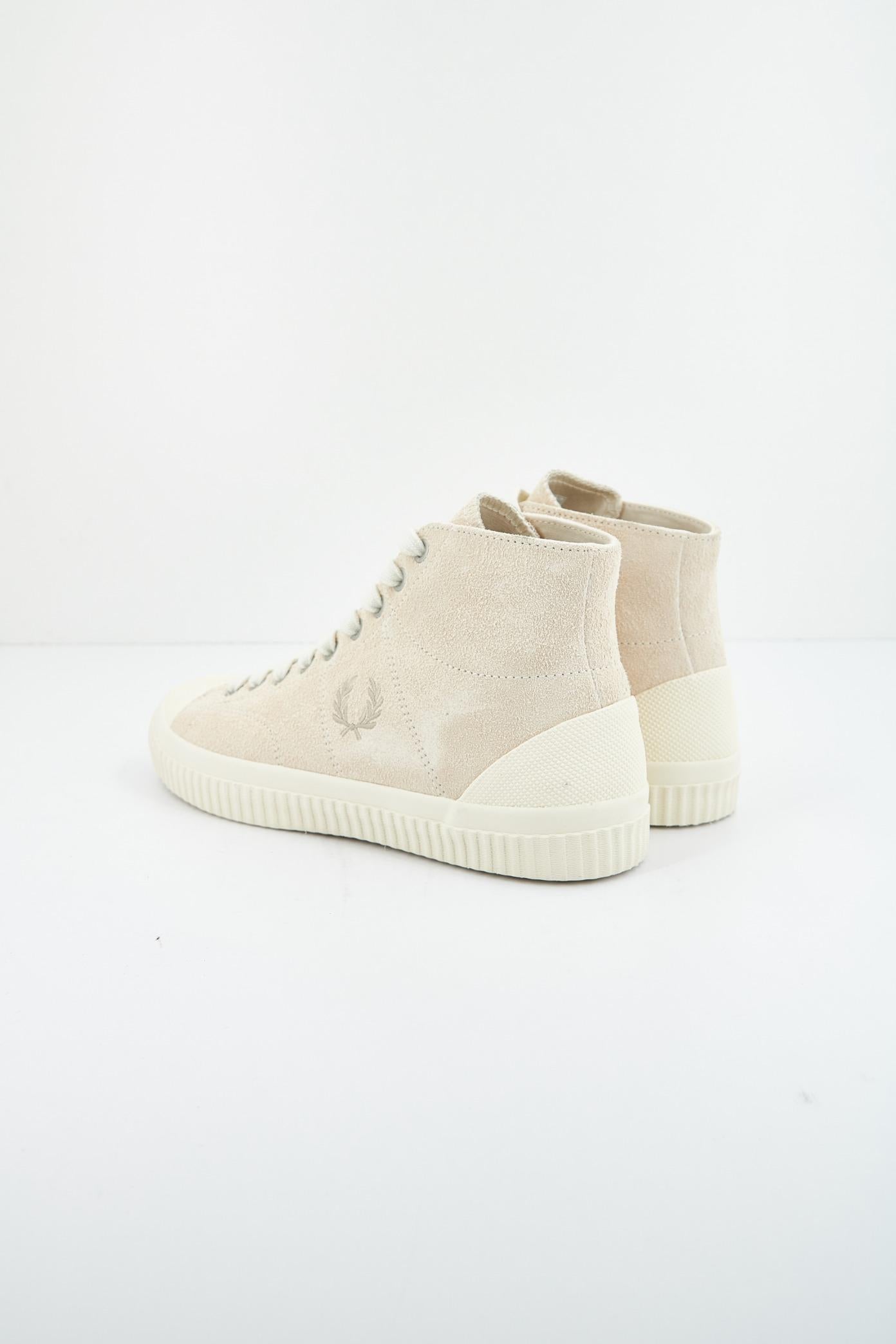 FRED PERRY BARK en color BEIS  (3)